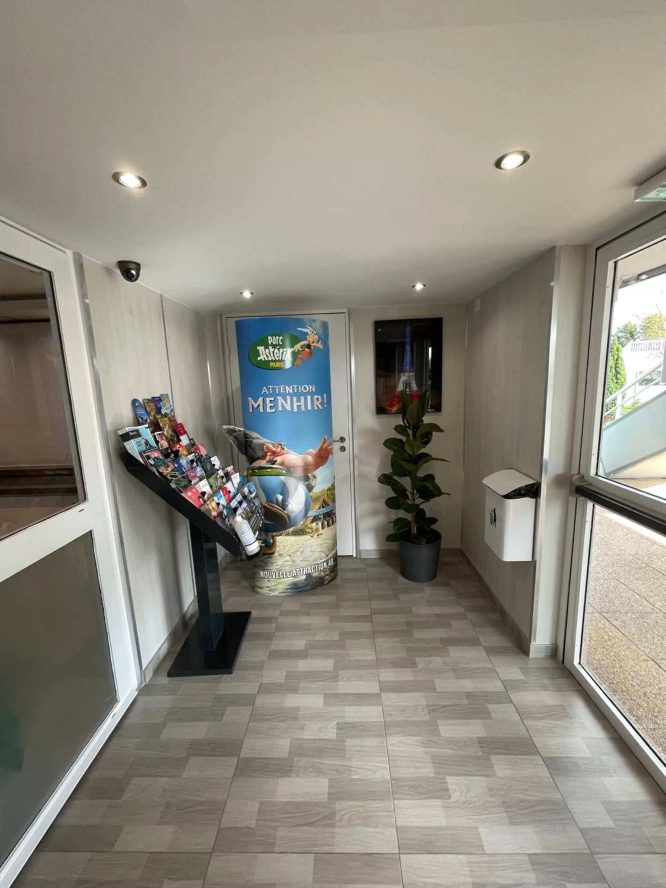 Facade/entrance in Fasthotel Roissy - Saint-Witz