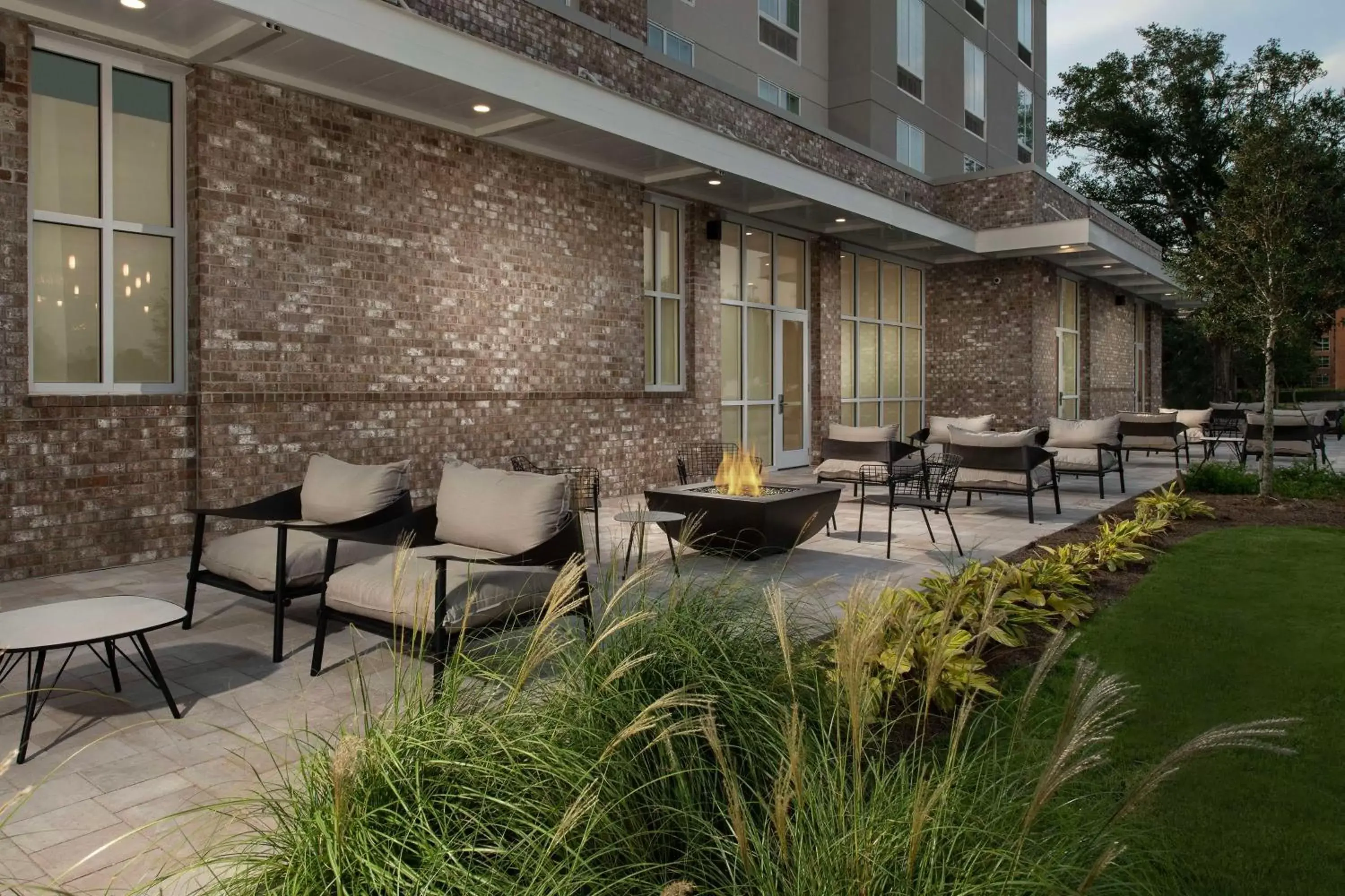 Patio in Hilton Garden Inn Pensacola Downtown