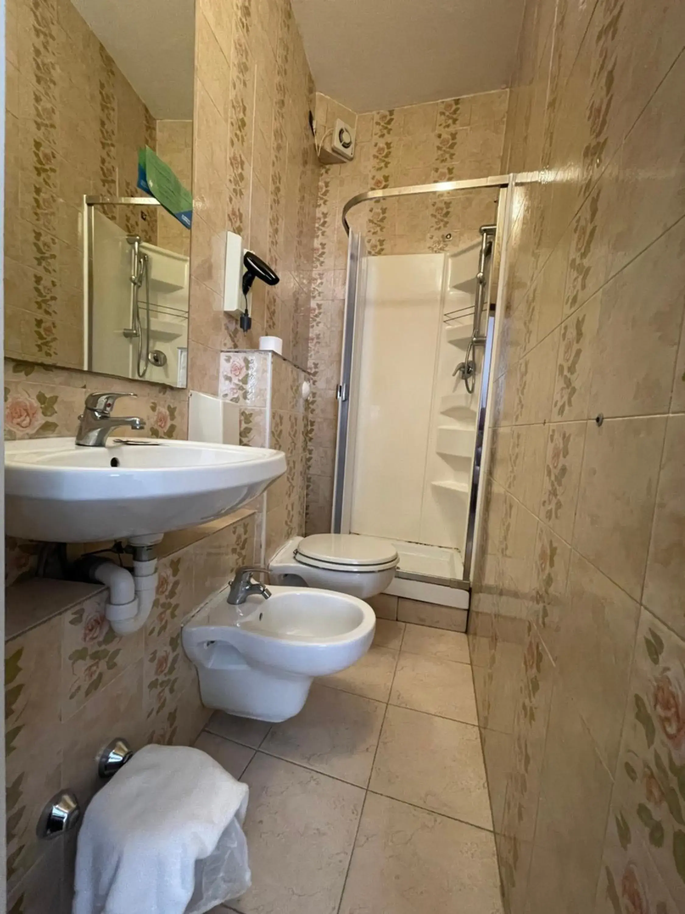 Bathroom in Hotel Cappello