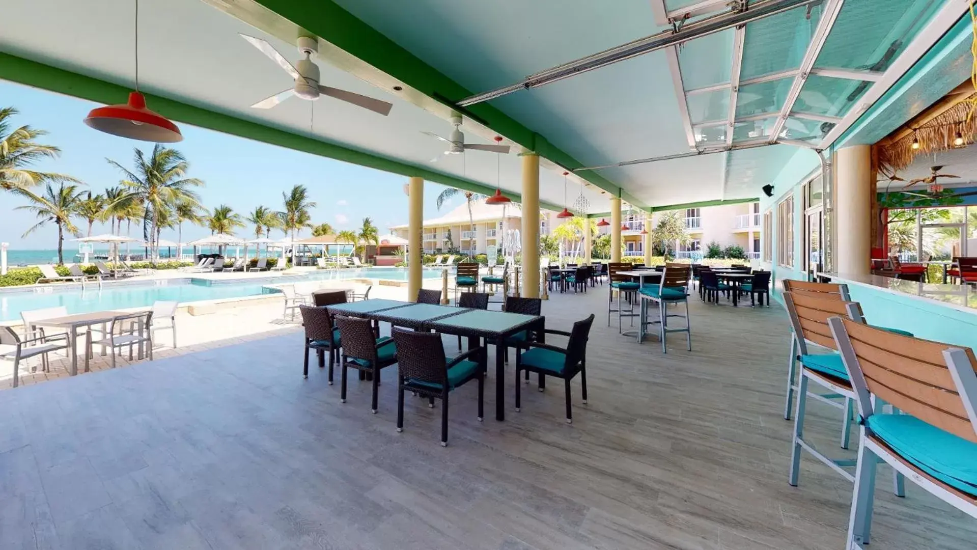 Restaurant/Places to Eat in Holiday Inn Resort Grand Cayman, an IHG Hotel