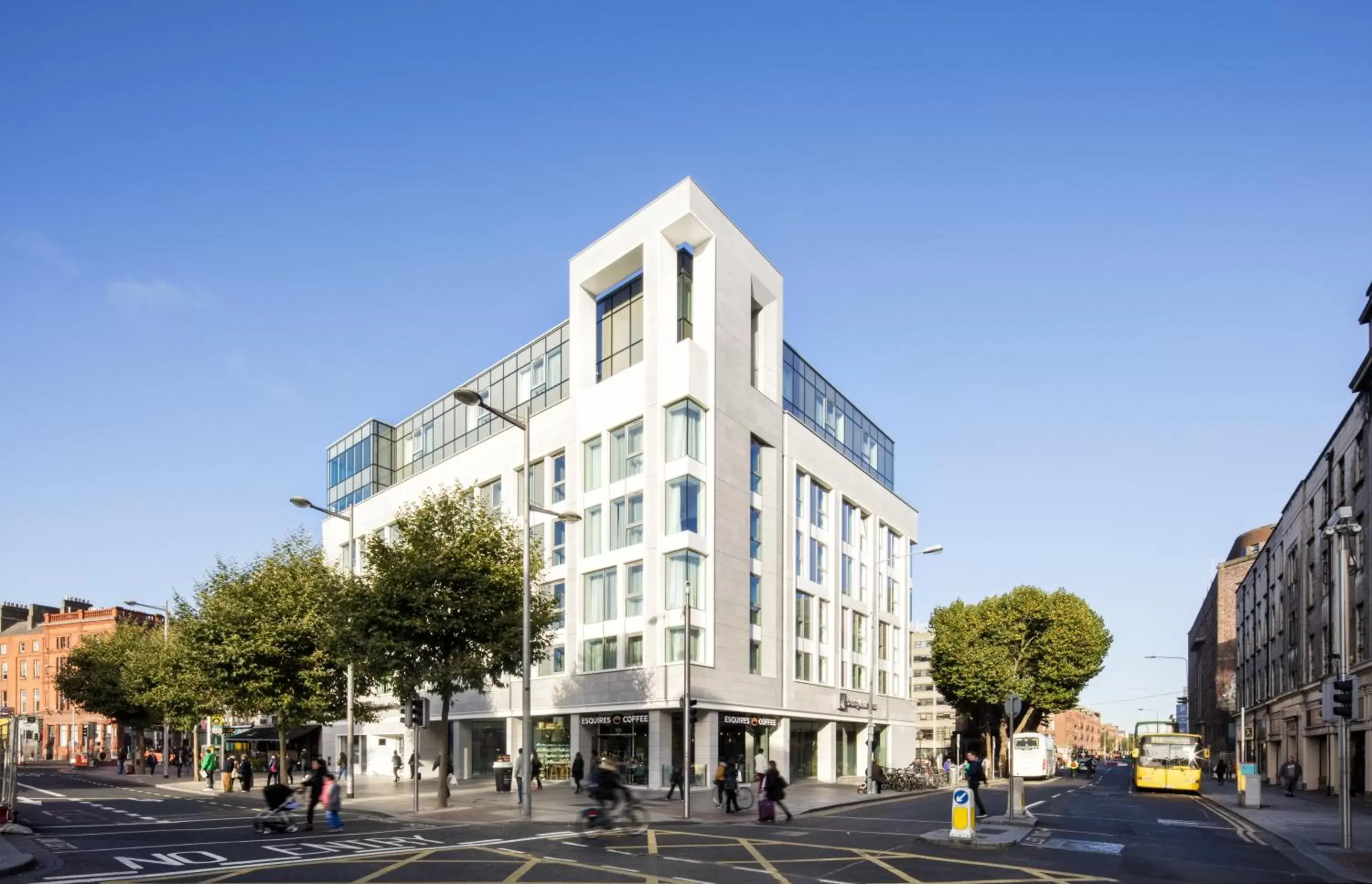 Property Building in Holiday Inn Express Dublin City Centre