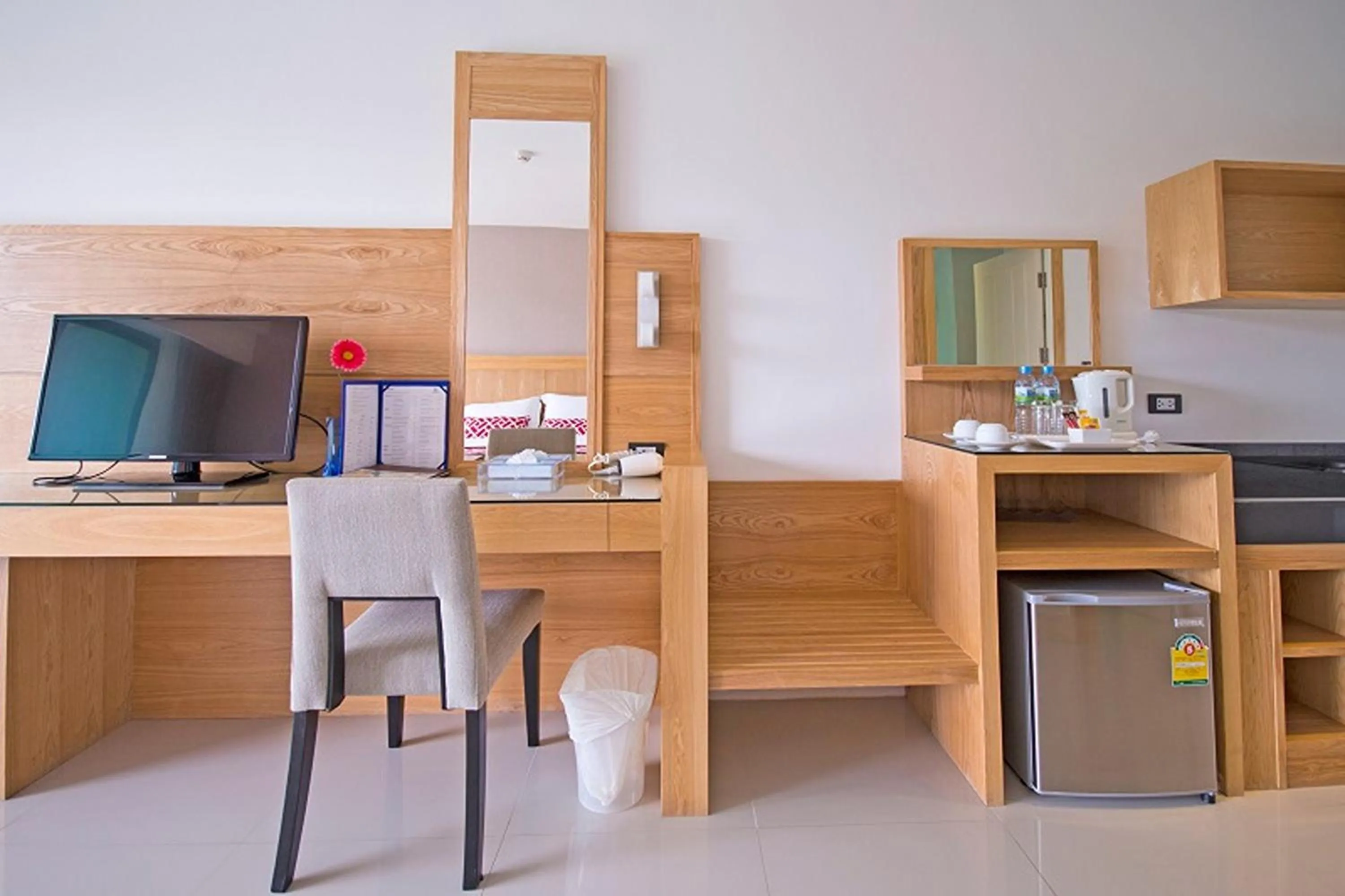 TV and multimedia in The Par Phuket SHA Plus