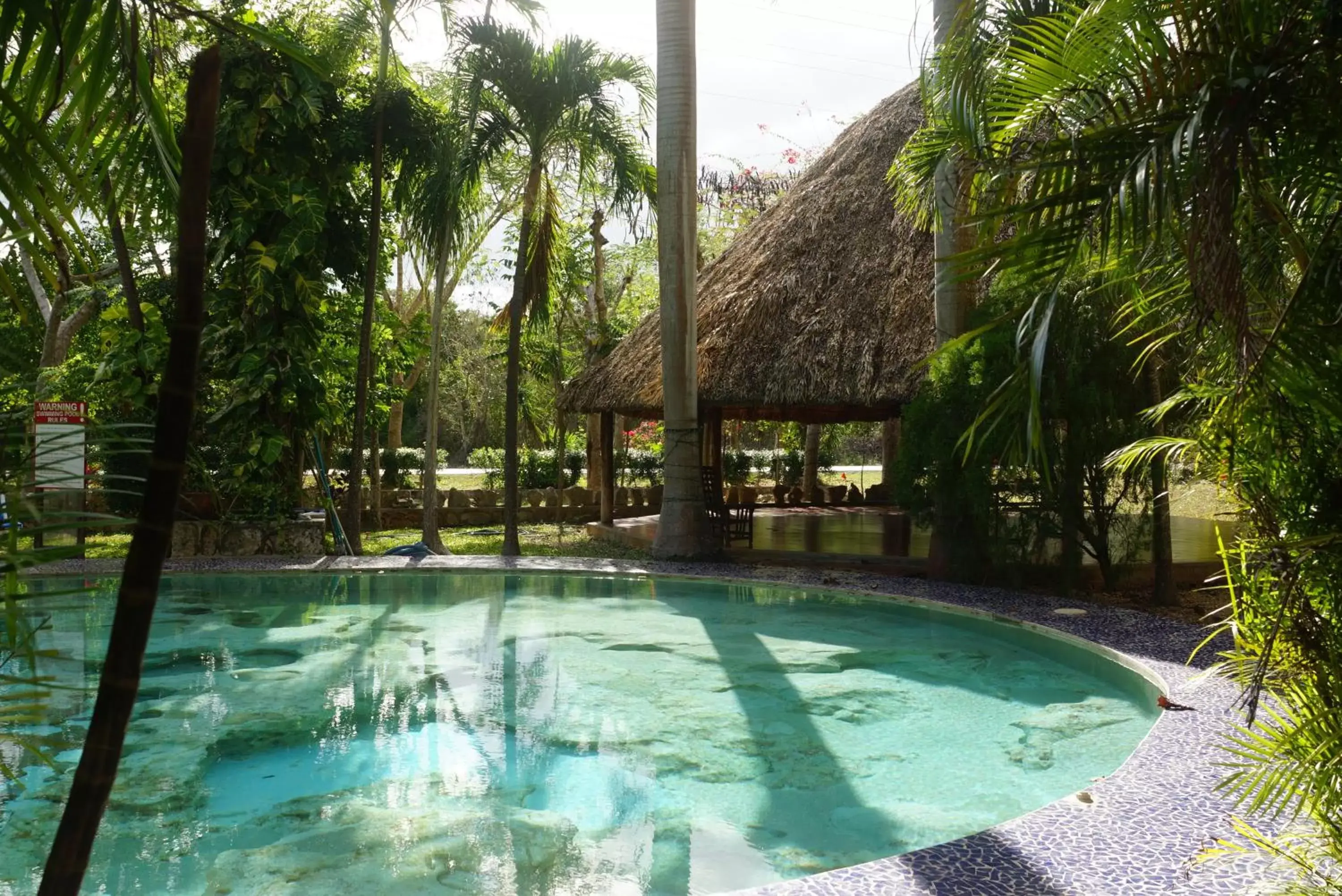 Swimming Pool in Hotel Doralba Inn Chichen