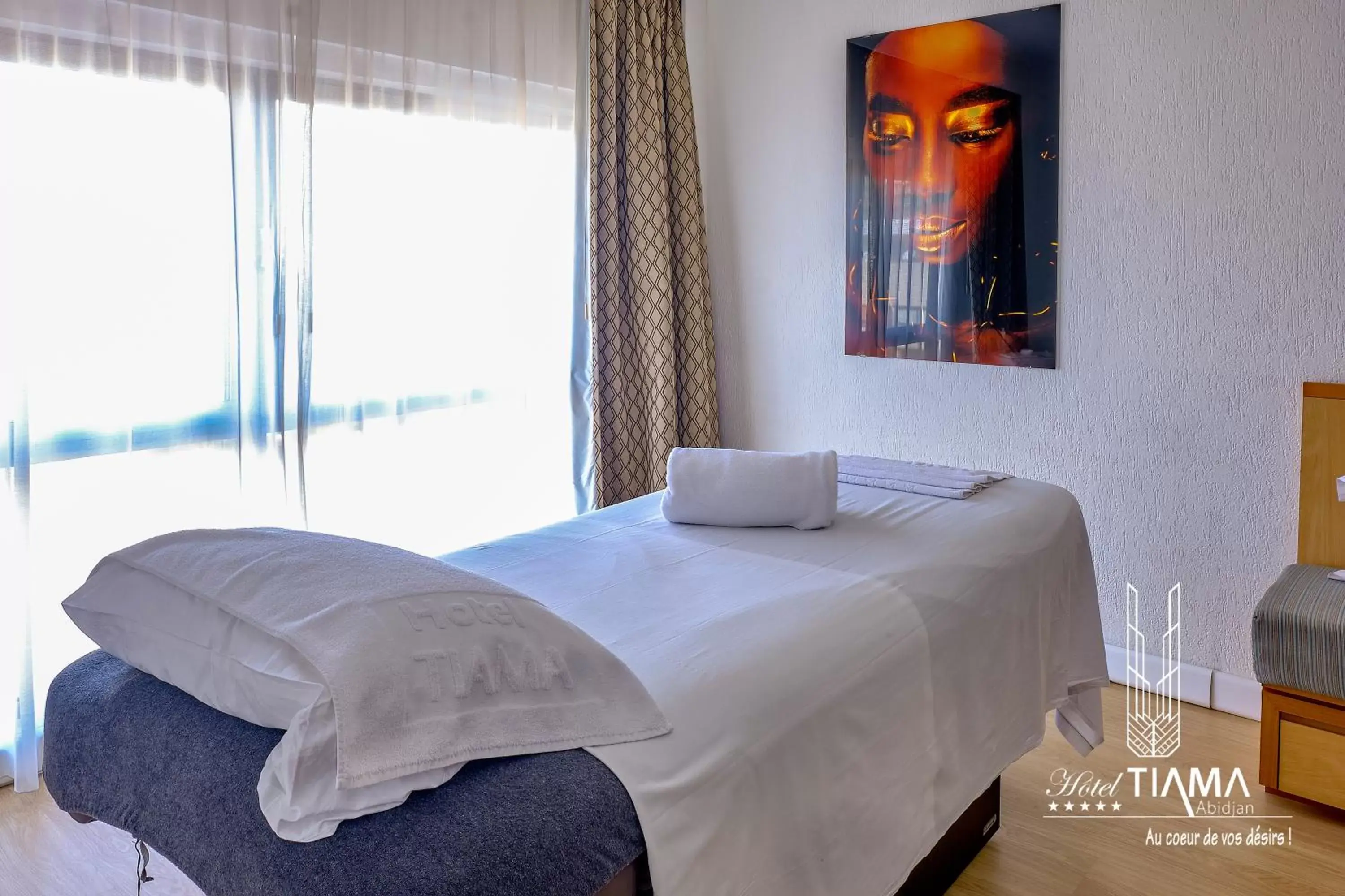 Massage, Bed in Hotel Tiama Abidjan