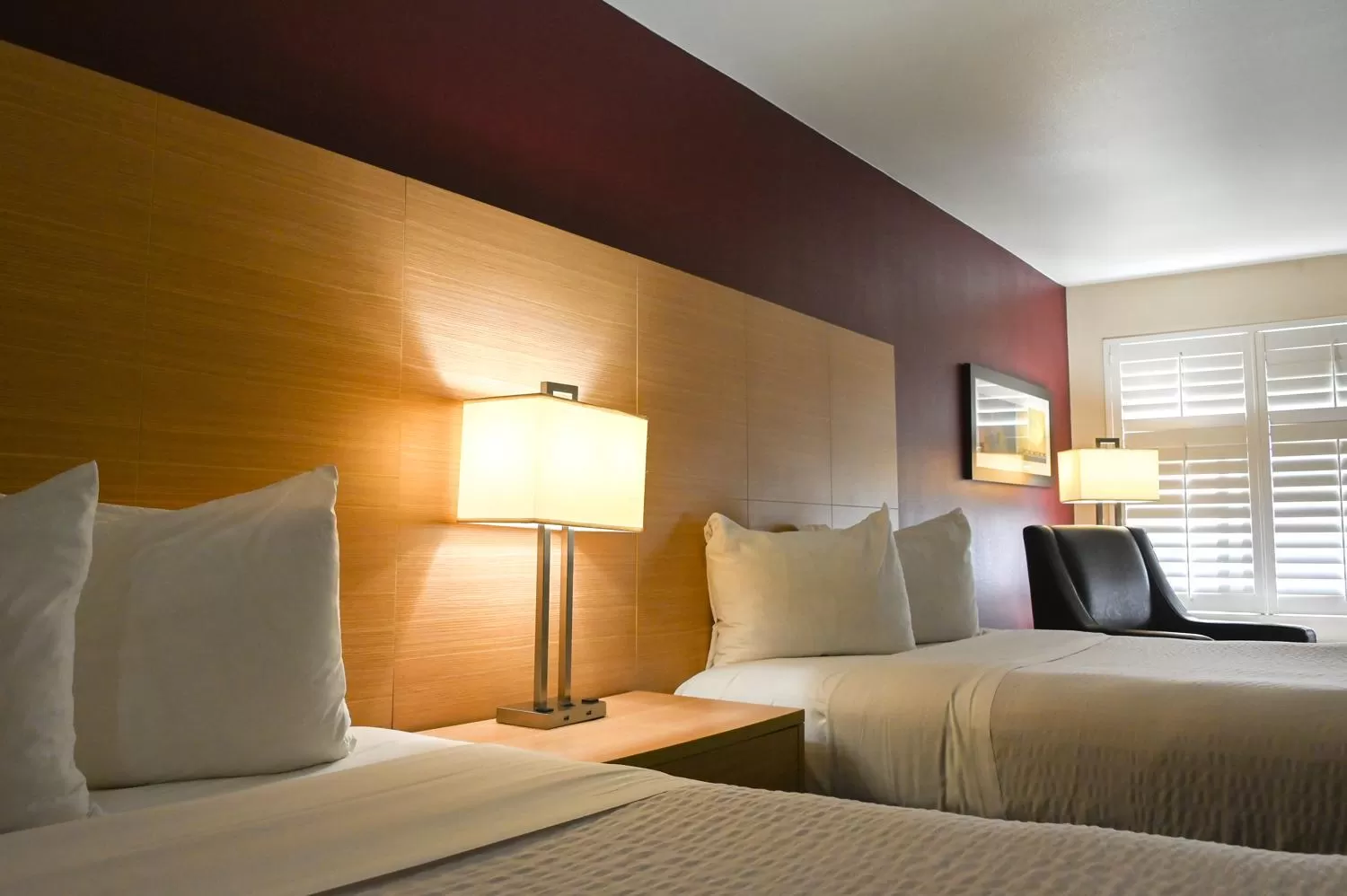 Bed in Ramada Limited and Suites San Francisco Airport