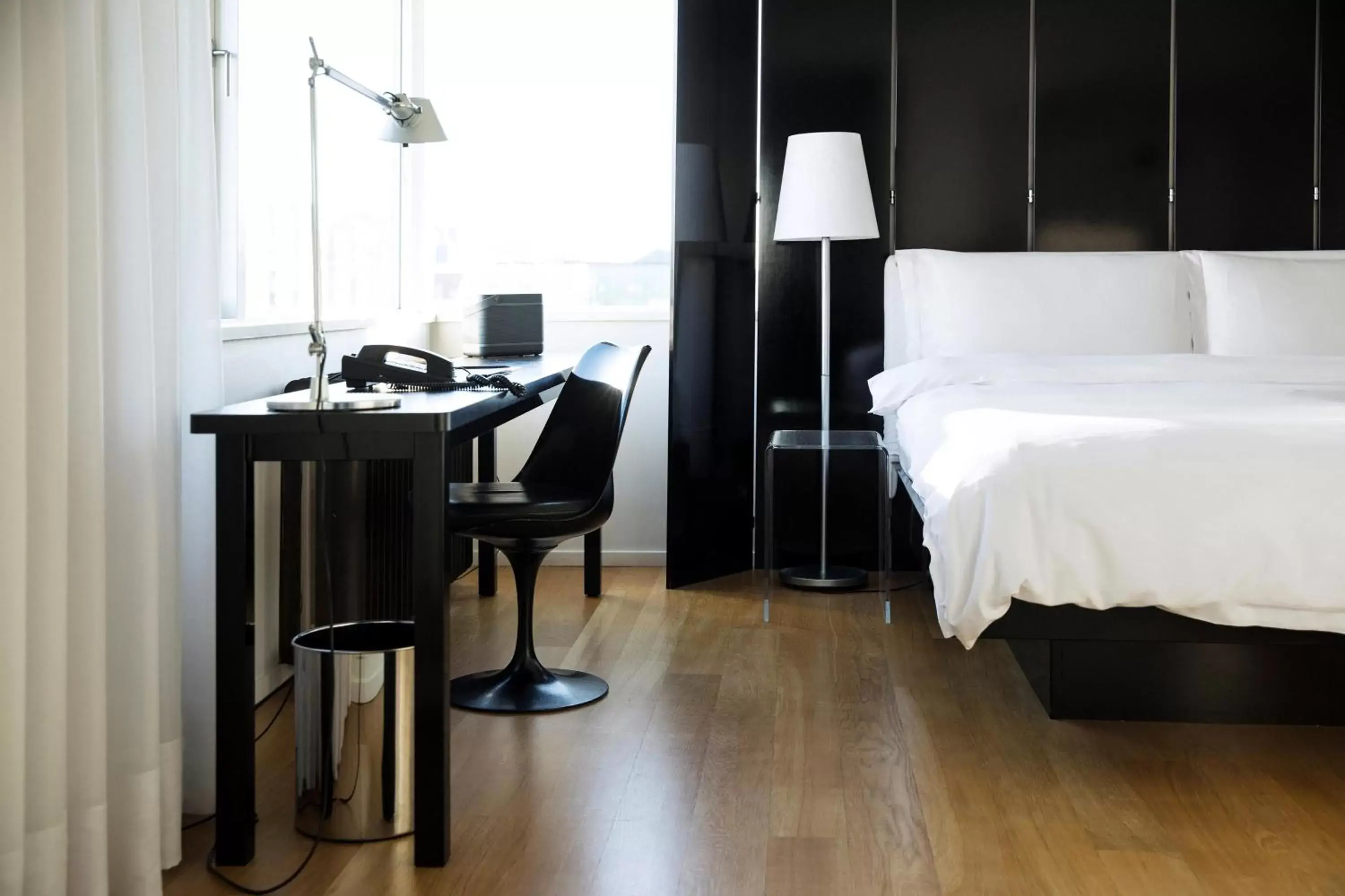 Bedroom, Bed in 101 Hotel, a Member of Design Hotels