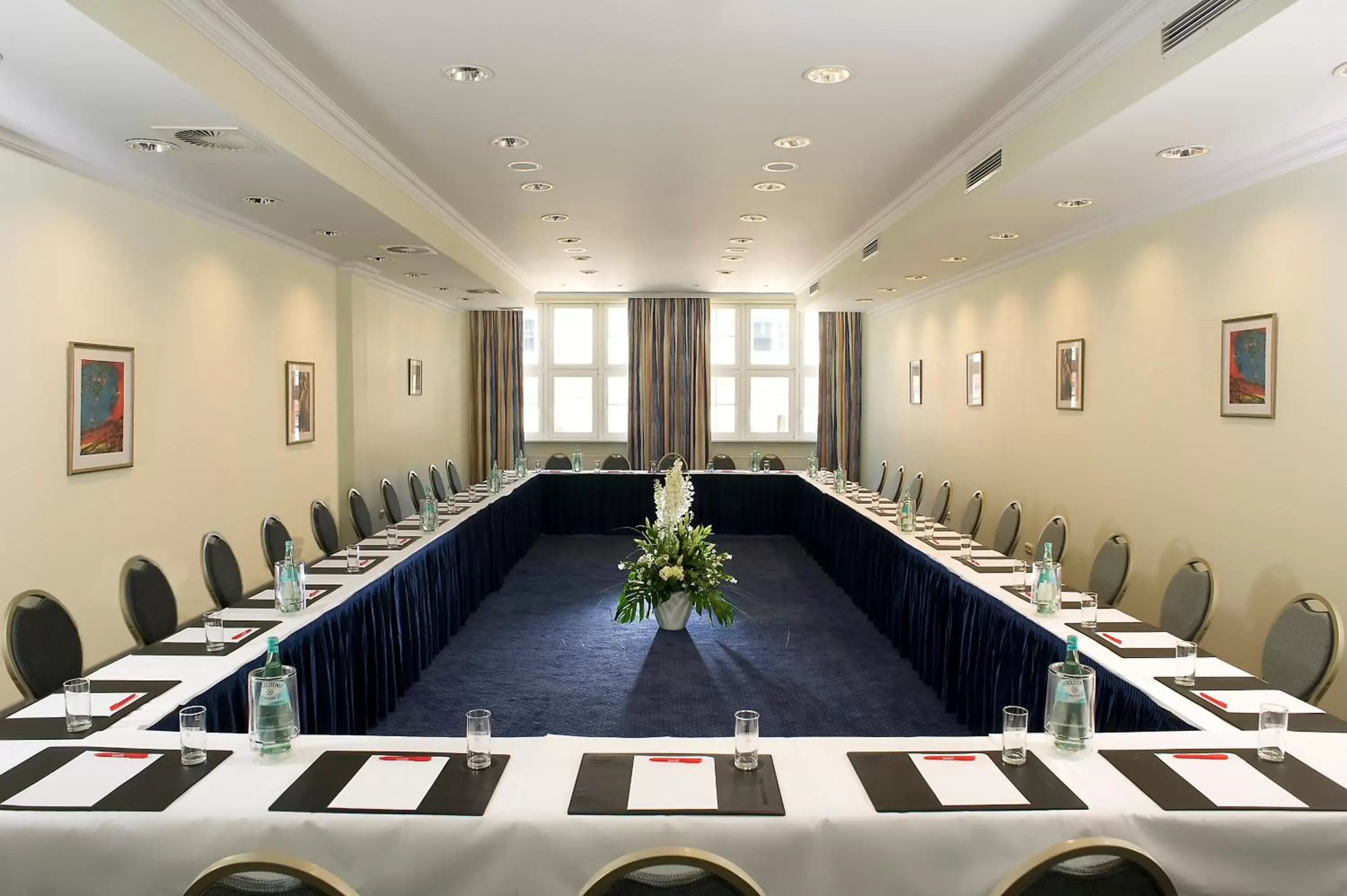 Business facilities in Wyndham Garden Berlin Mitte