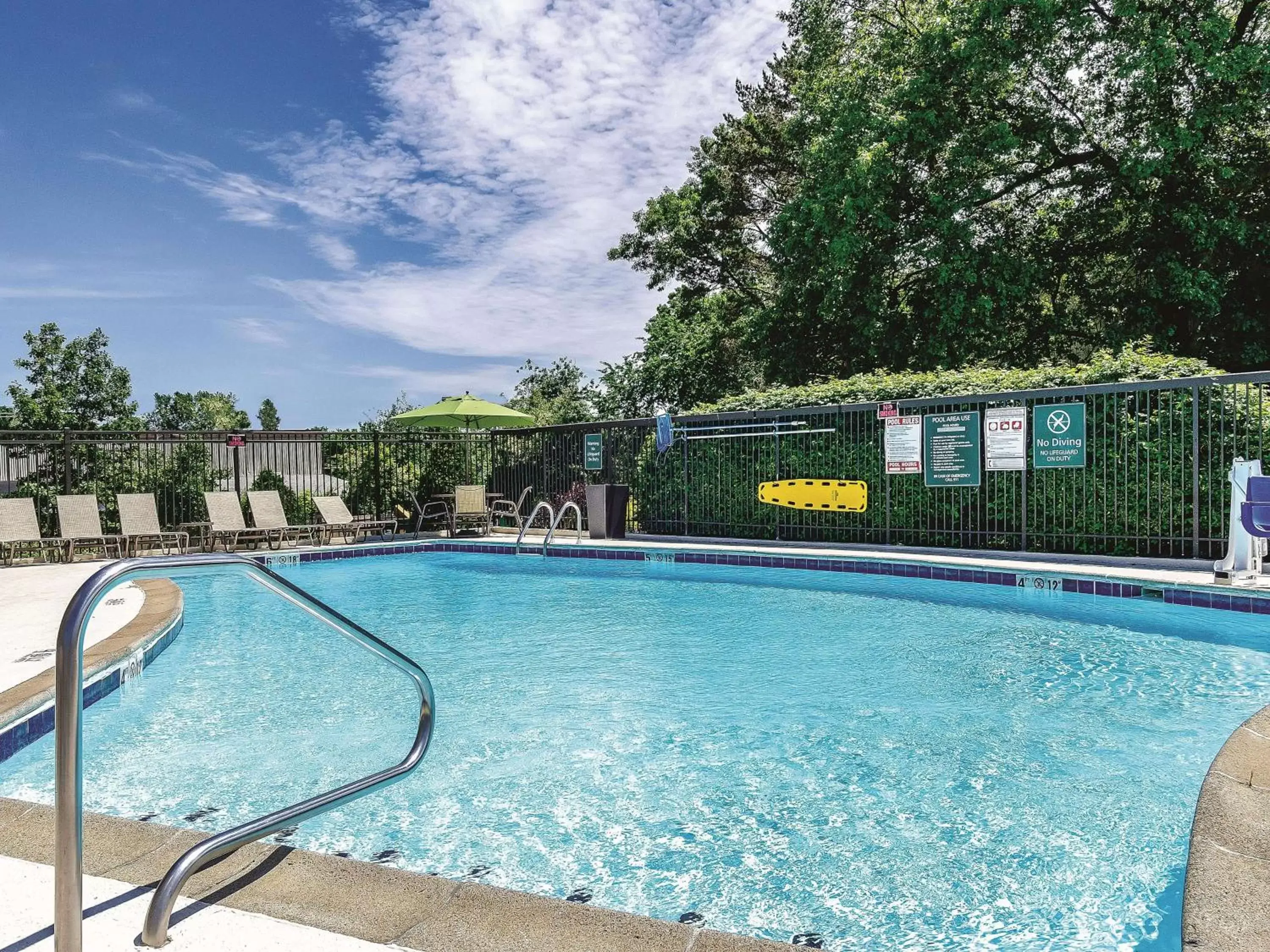 Activities, Swimming Pool in La Quinta by Wyndham Warwick Providence Airport