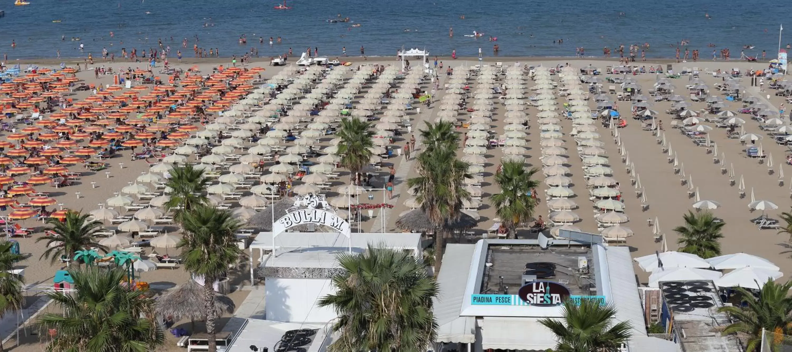 Beach, Bird's-eye View in Hotel Du Soleil