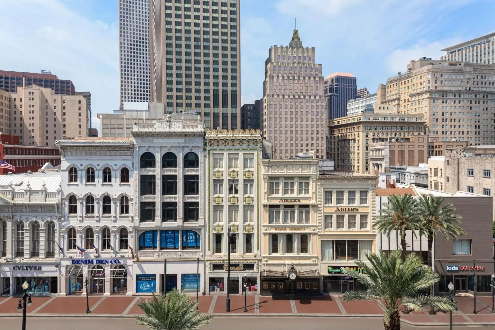 Property building in Astor Crowne Plaza New Orleans French Quarter, Corner of Bourbon and Canal