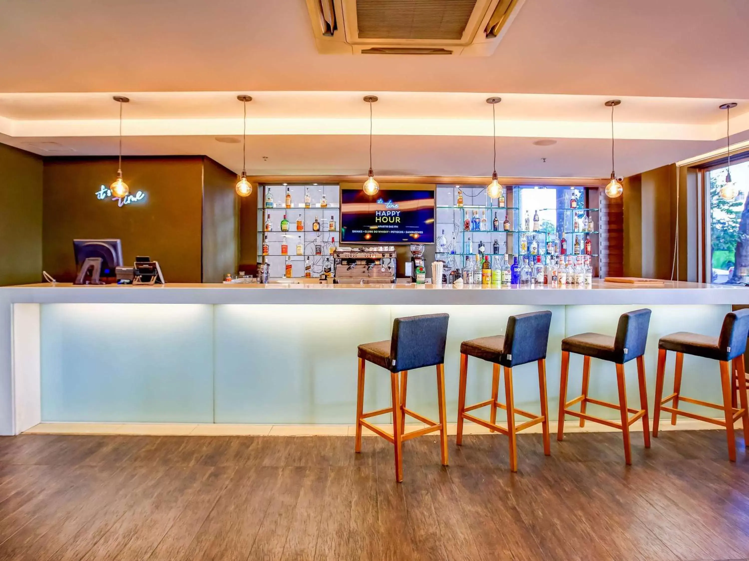 Lounge or bar, Lounge/Bar in Novotel RJ Santos Dumont