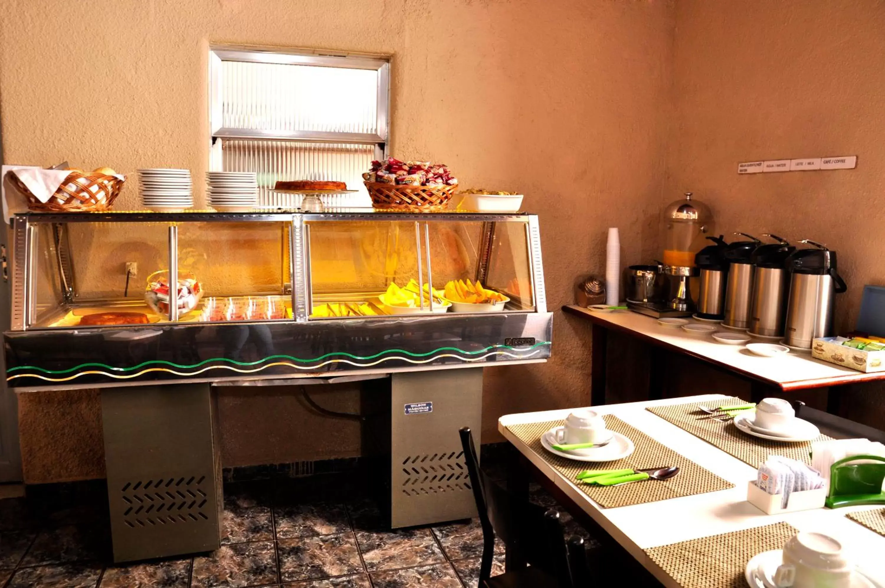 Buffet breakfast in Hotel Plaza Riazor Buffet breakfast in Hotel Plaza Riazor