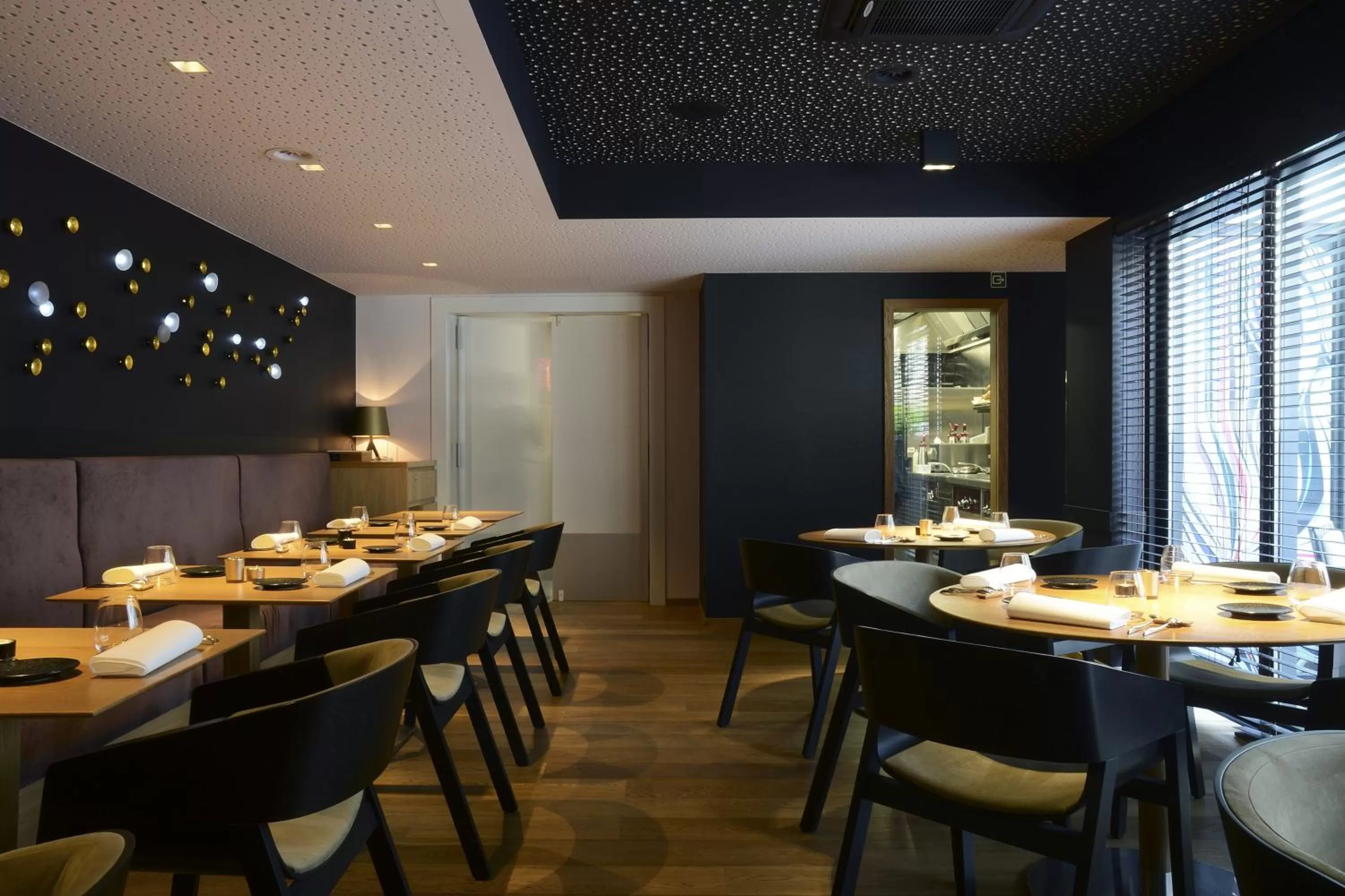 Restaurant/places to eat in Hotel The Royal Snail