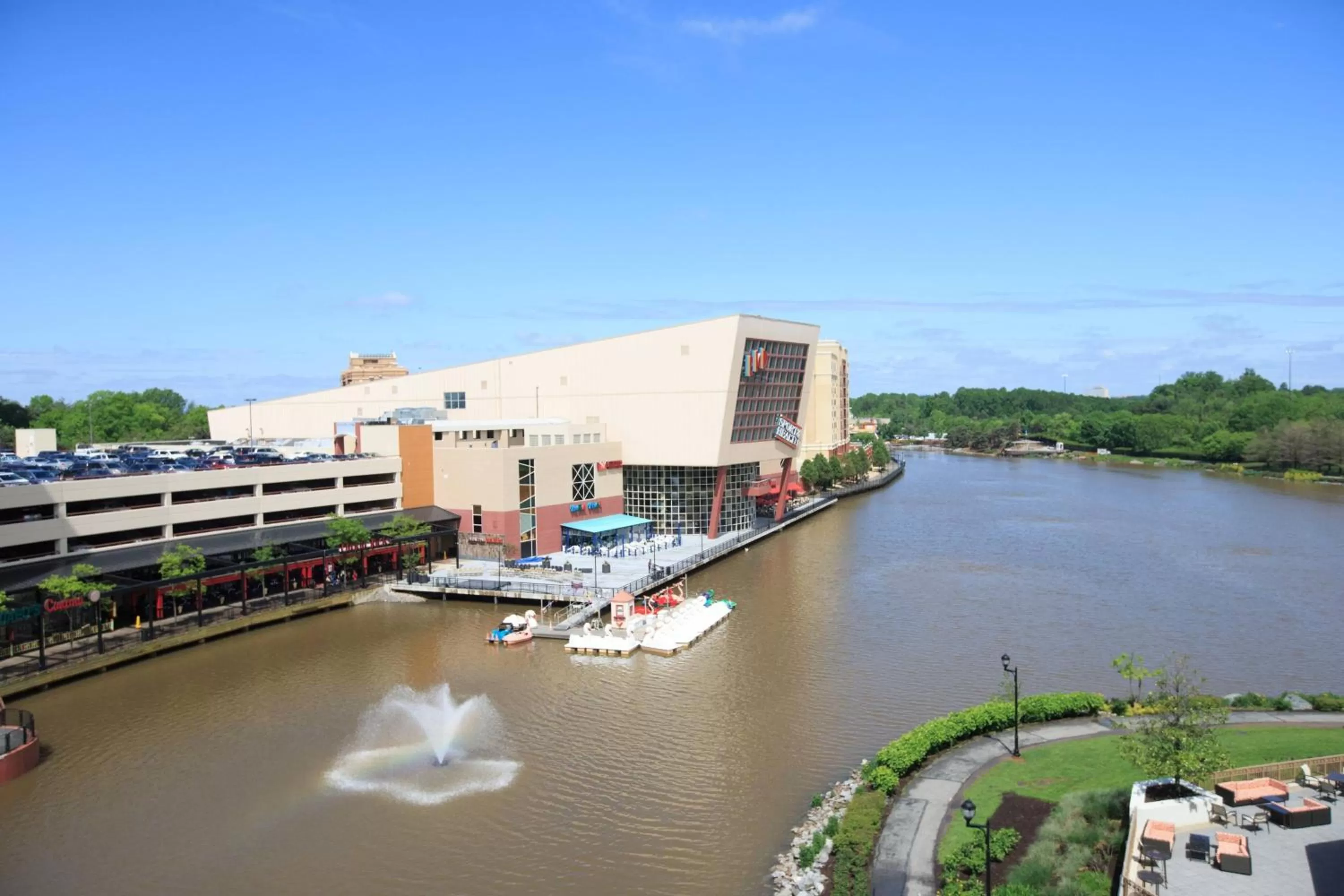 Photo of the whole room in Gaithersburg Marriott Washingtonian Center