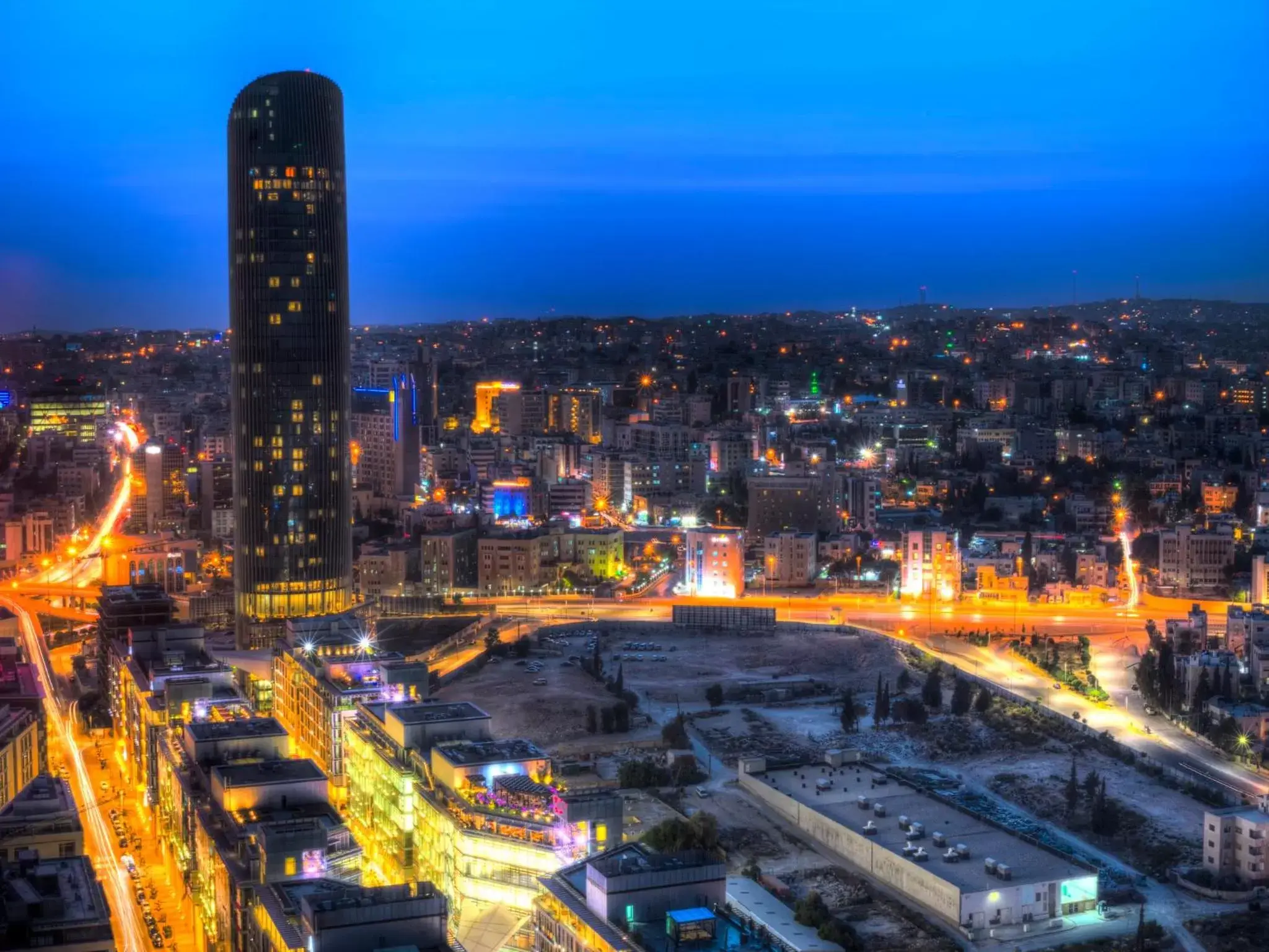 Property building in Amman Rotana Property building in Amman Rotana