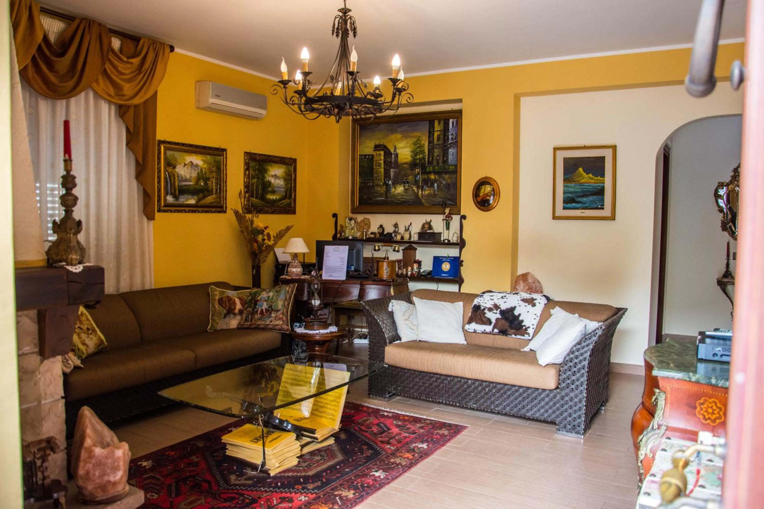 Lobby or reception in B&B Villa Liliya