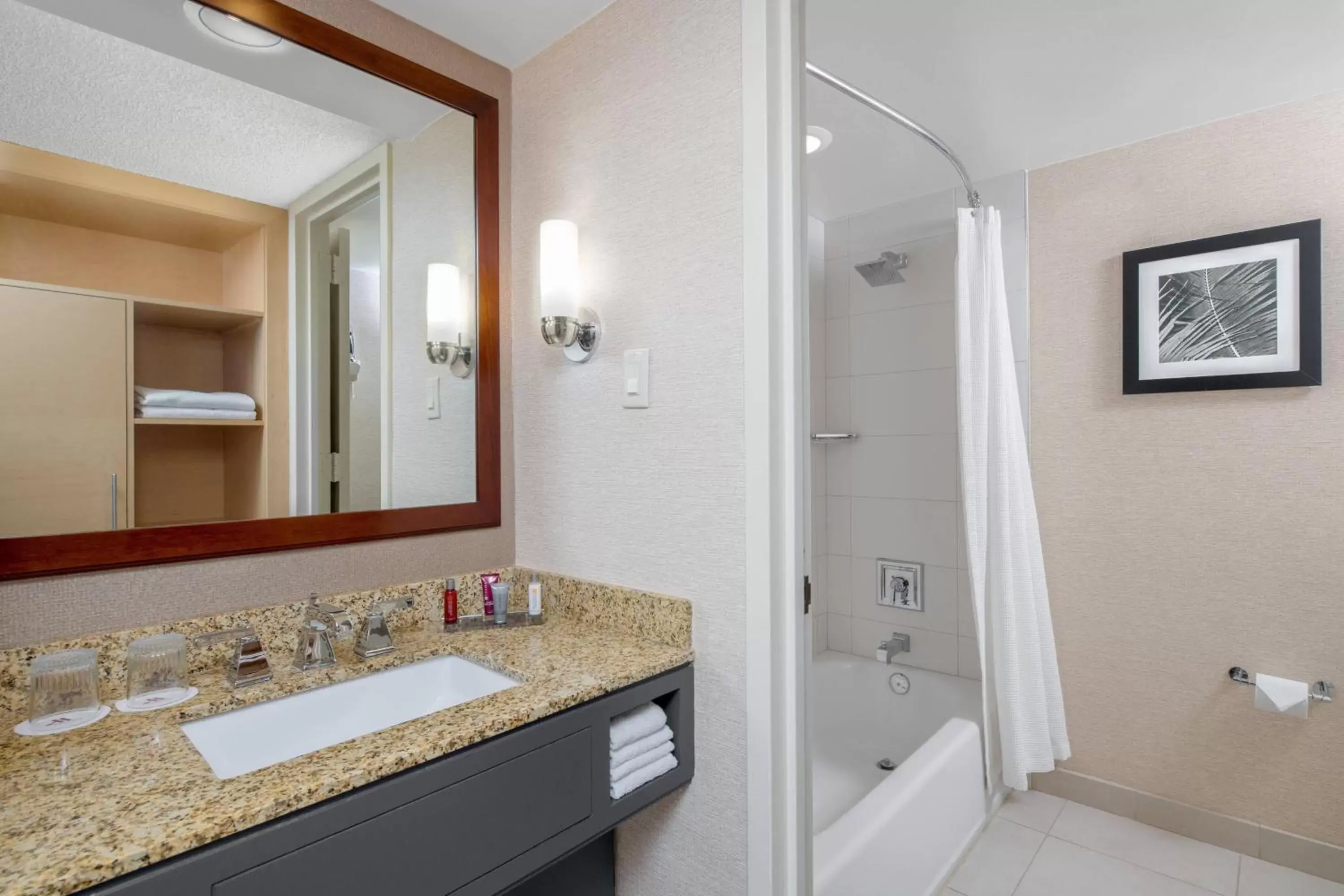 Bathroom in Boca Raton Marriott at Boca Center