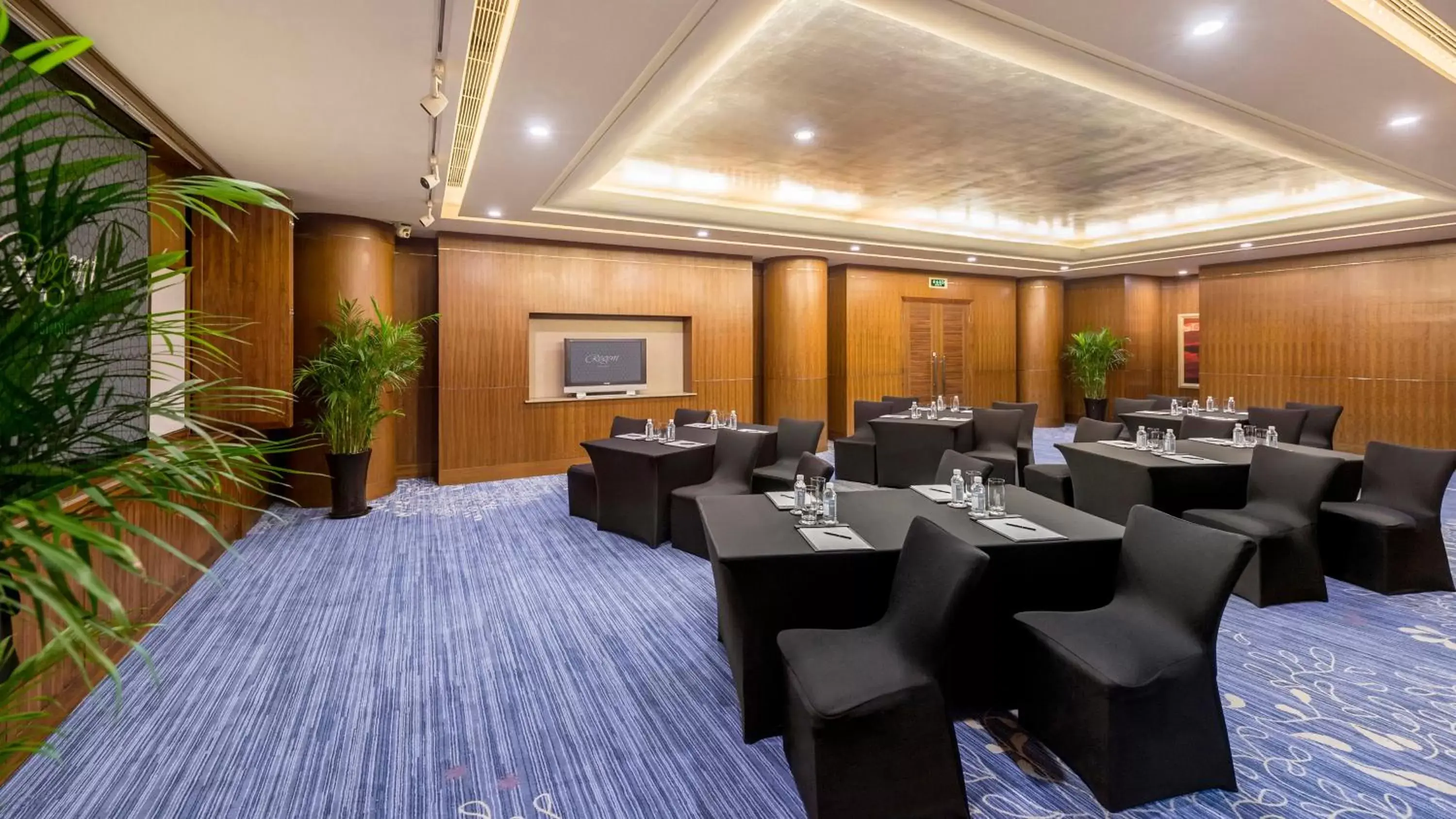 Meeting/conference room in Regent Beijing