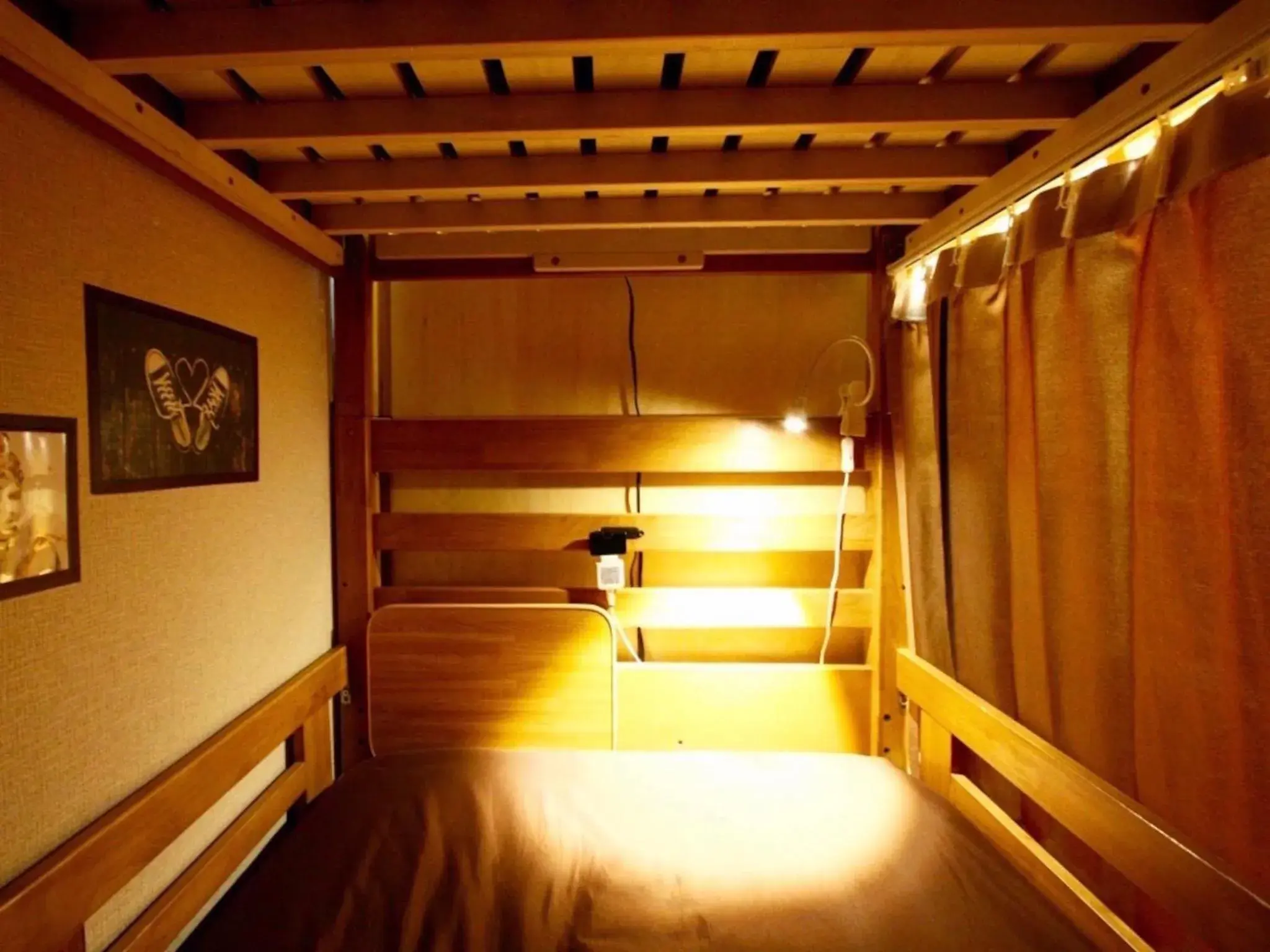 Bunk Bed in Female Dormitory Room in Osaka Guesthouse Nest Bunk Bed in Female Dormitory Room in Osaka Guesthouse Nest