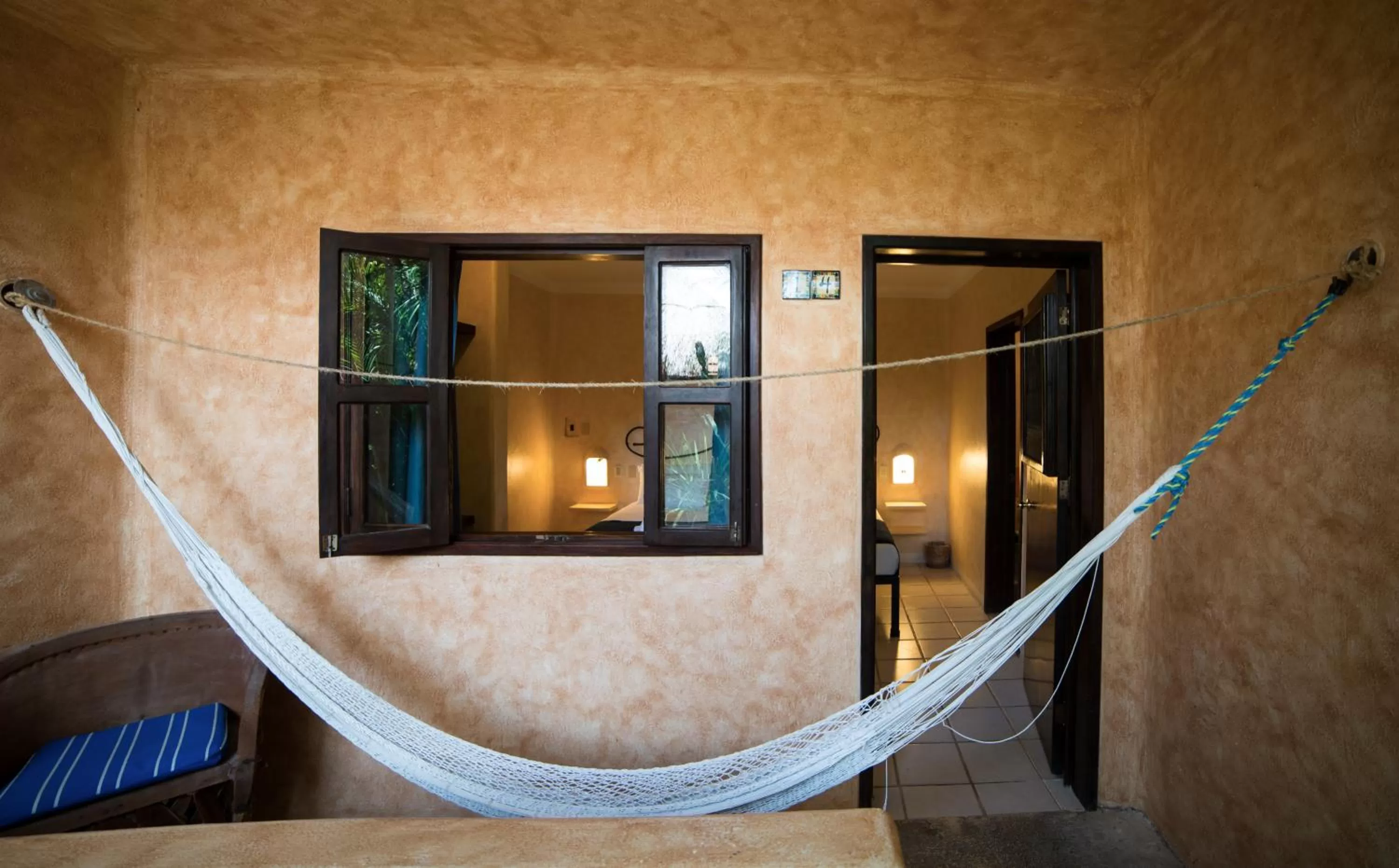 Balcony/Terrace, Bed in Hotel Barrio Latino