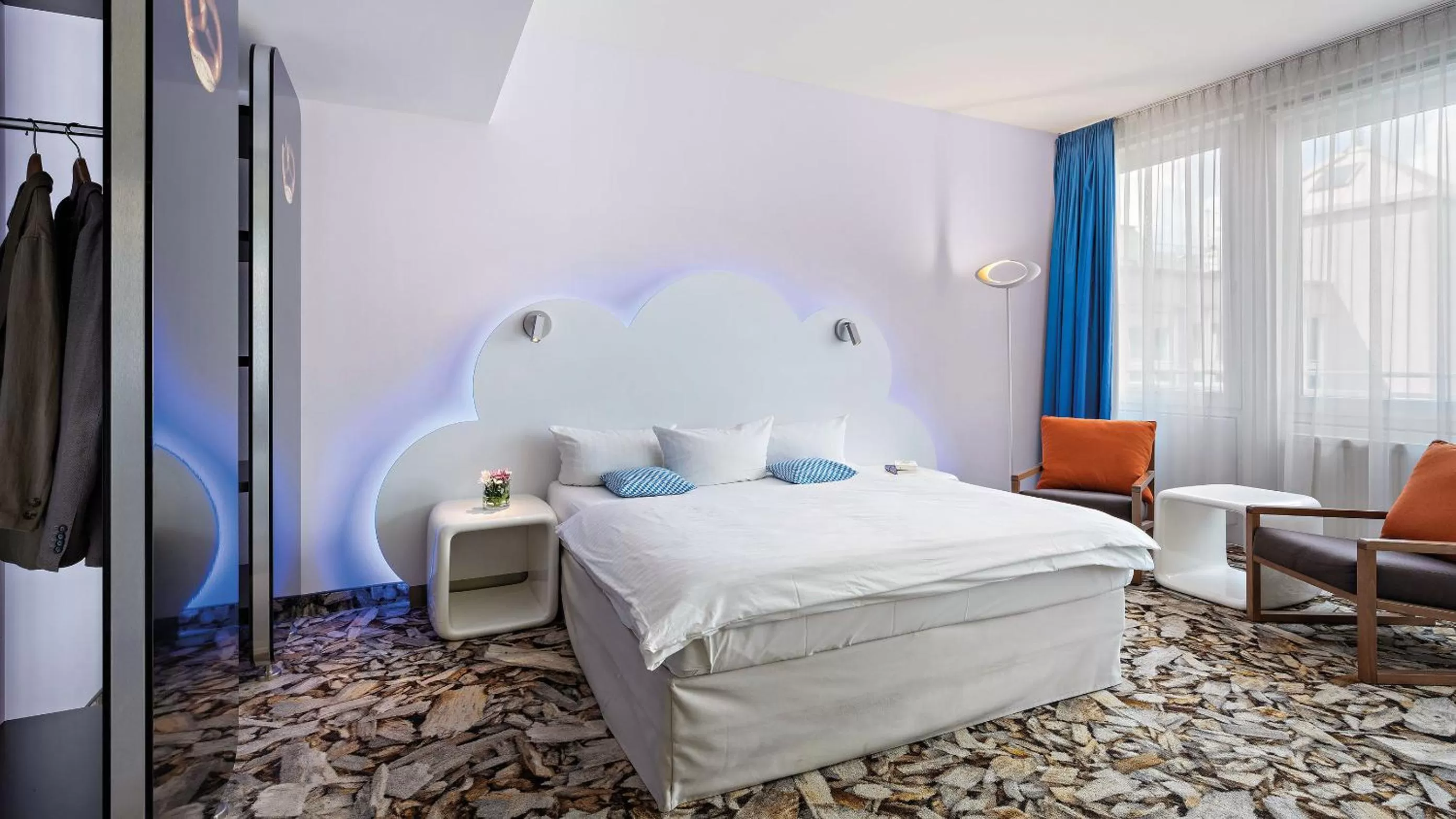 Bedroom, Bed in Styles Hotel München Messe