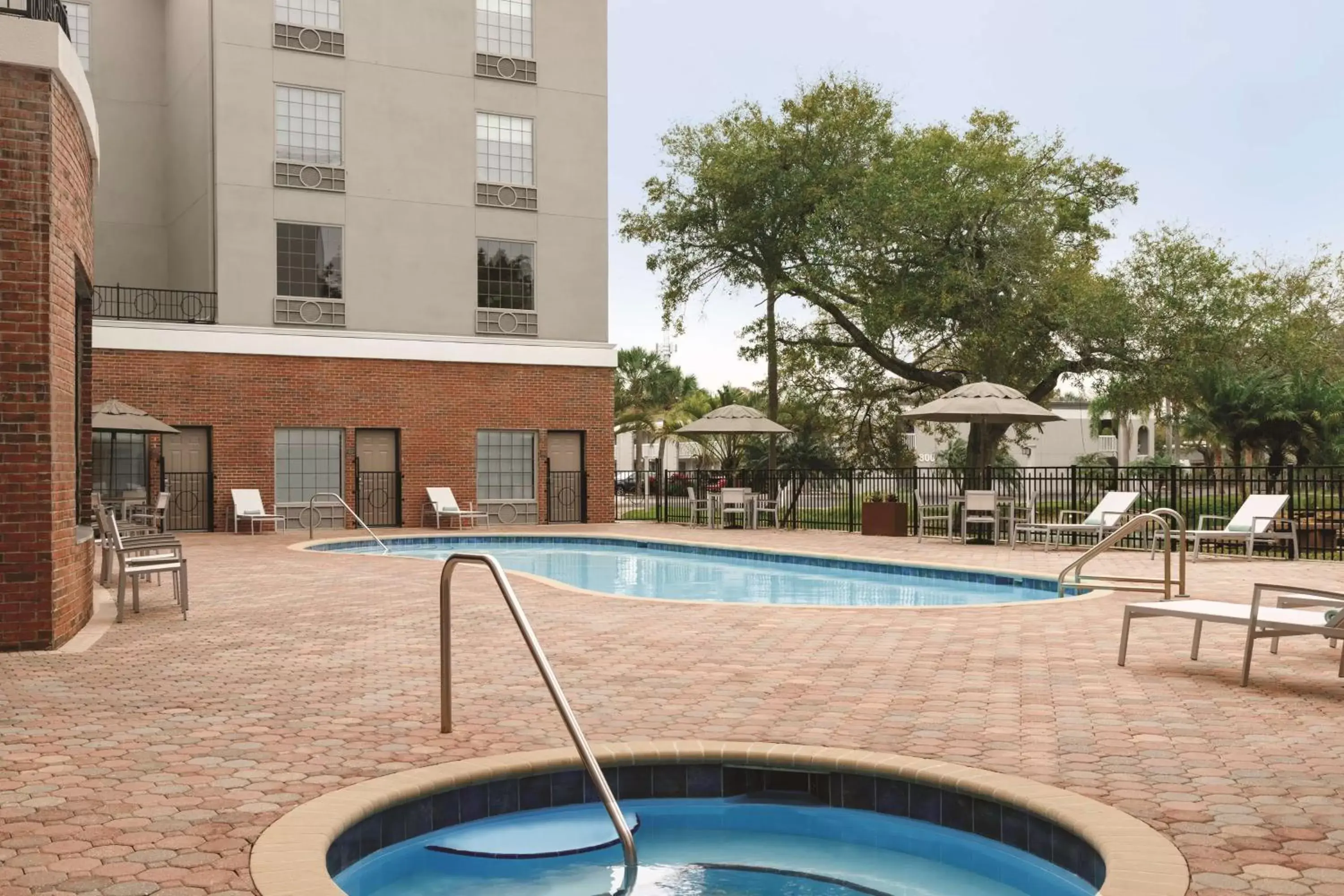 Activities, Swimming Pool in Country Inn & Suites by Radisson, Tampa RJ Stadium