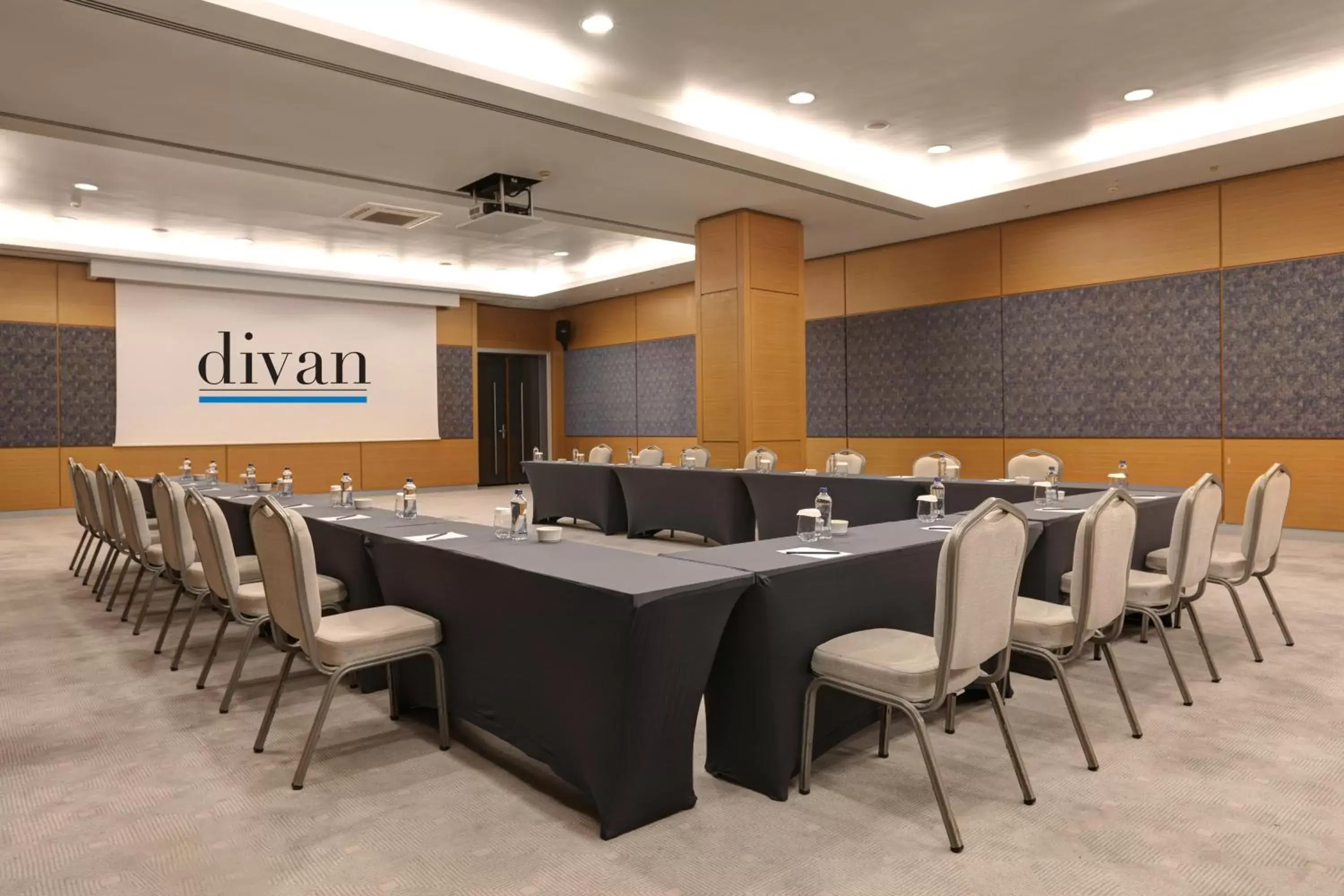 Meeting/conference room in Divan Corlu