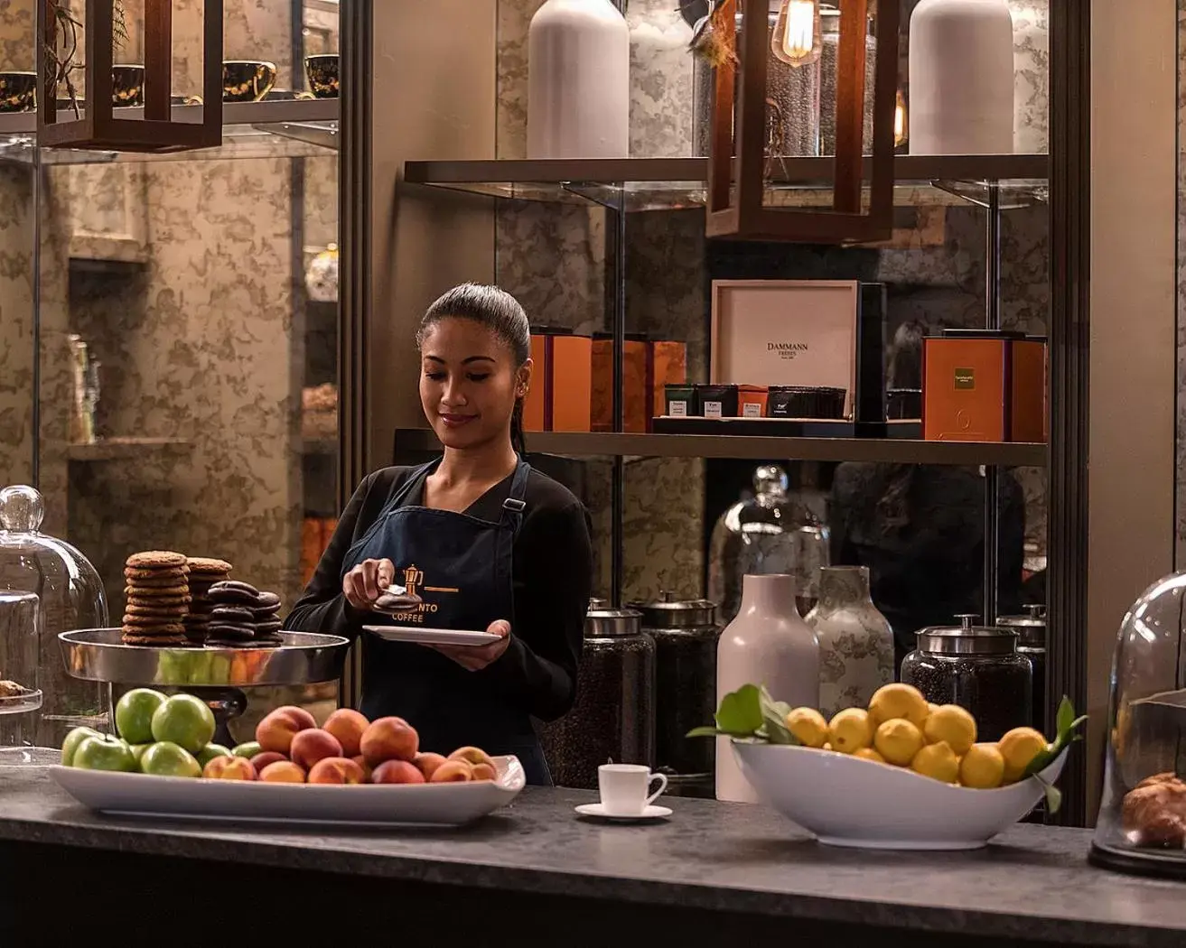 Coffee/tea facilities in Four Seasons Boston