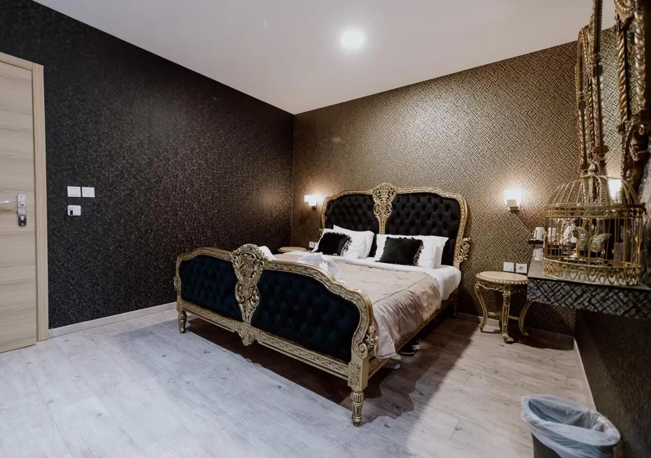 Bedroom, Bed in ROH Suites