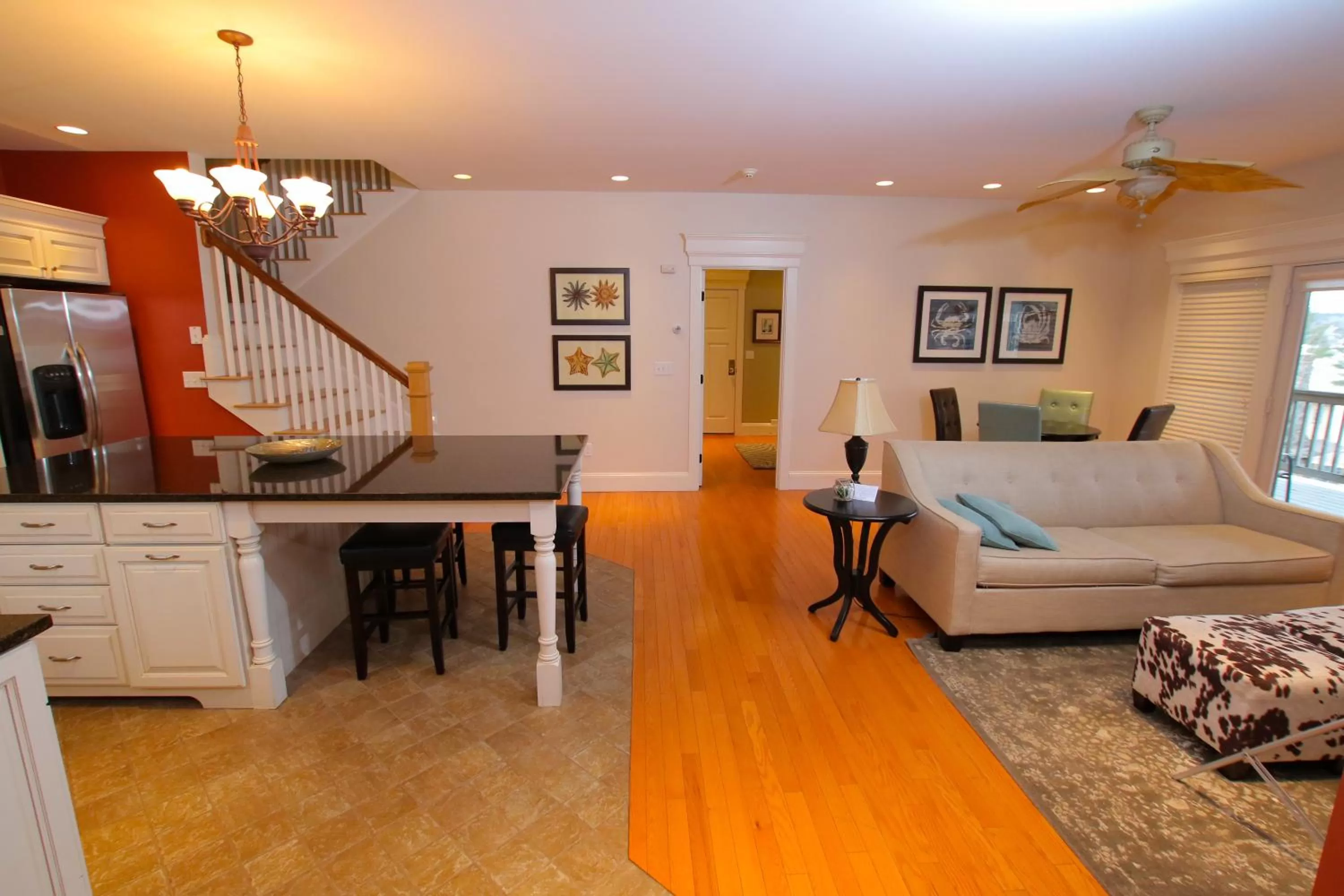 Seating Area in Sheepscot Harbour Village Resort