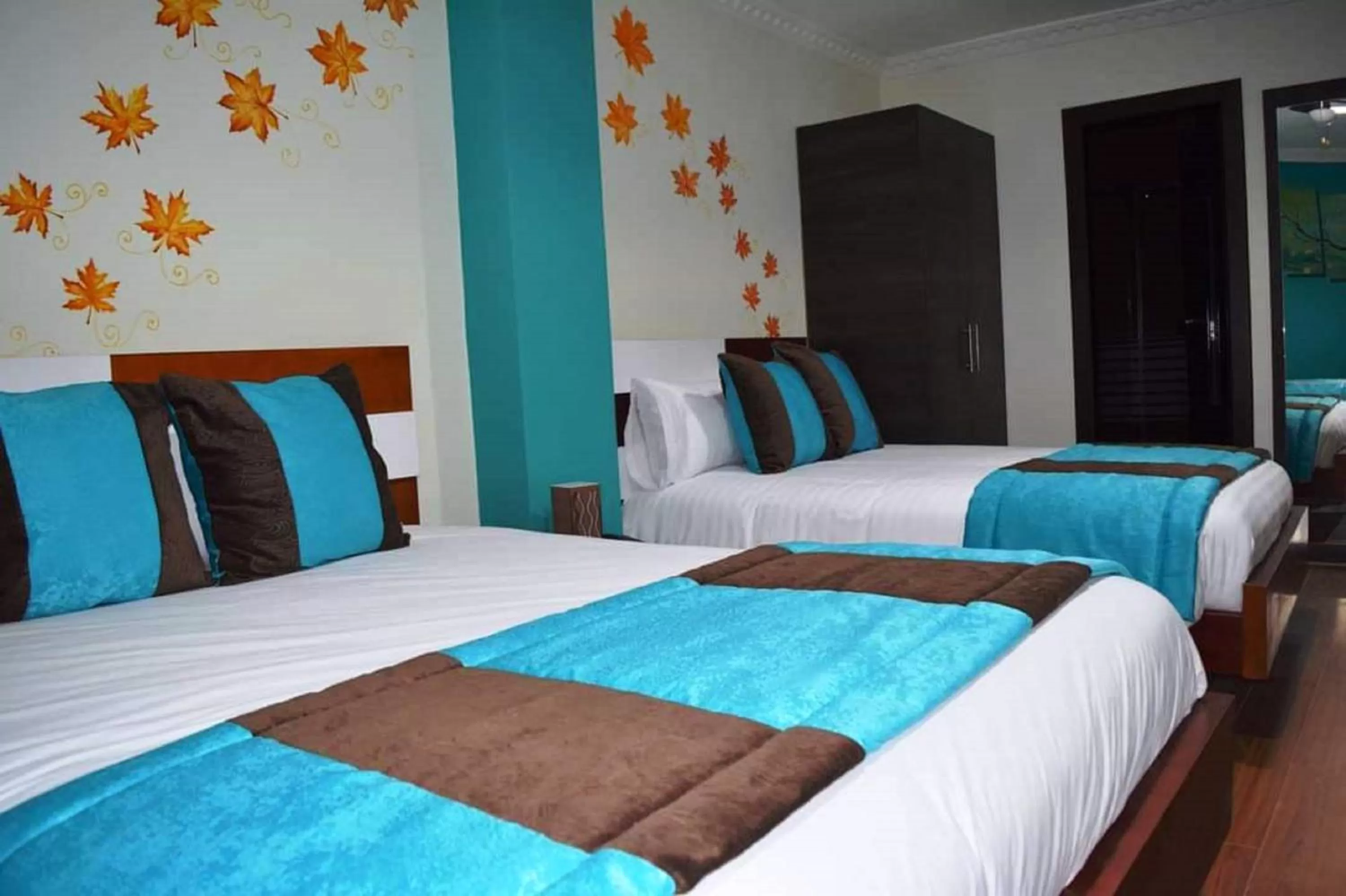 Bedroom, Bed in La Kapital Hotel