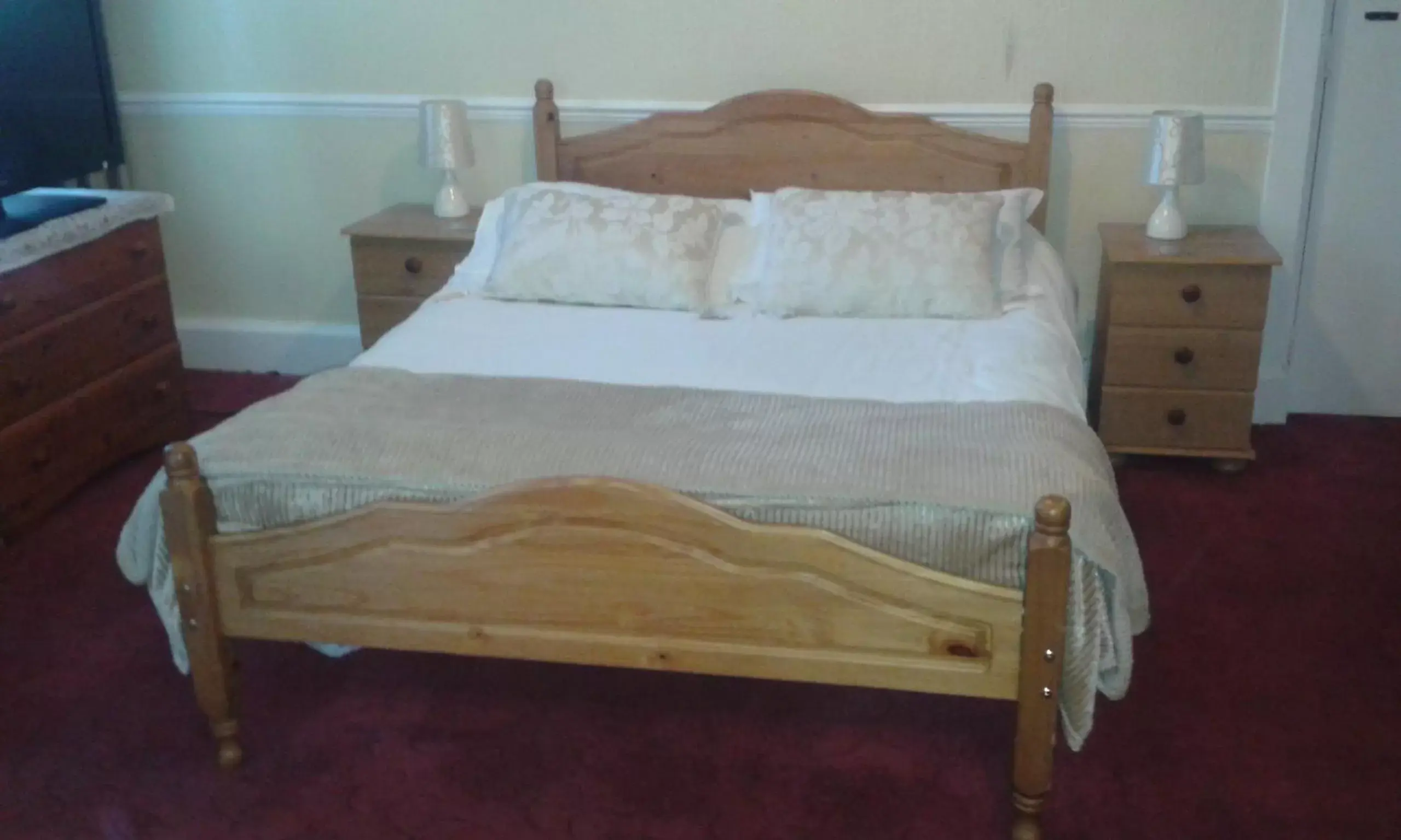 Bed in Gilesgate Moor Hotel