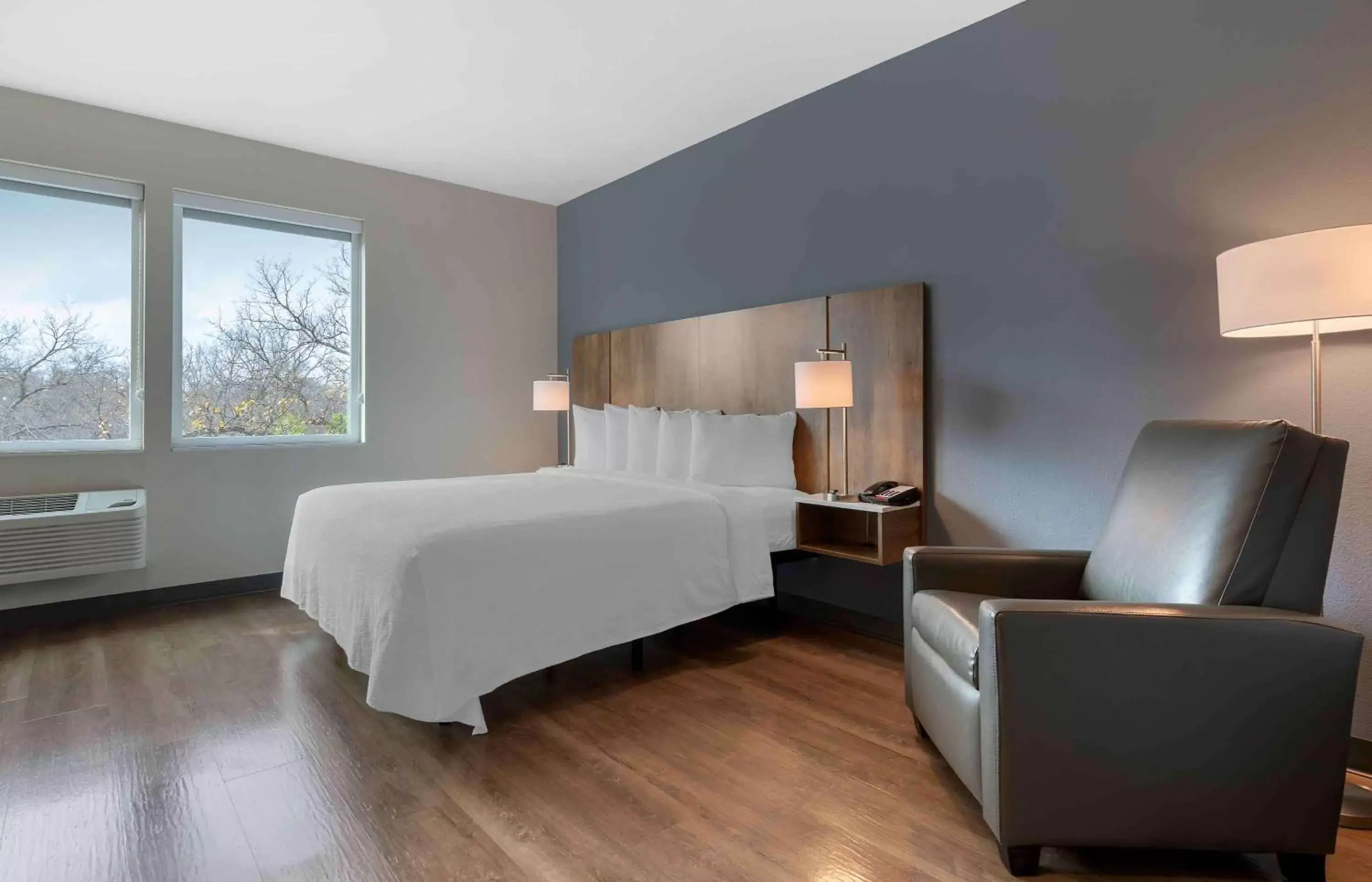 Bedroom in Extended Stay America Premier Suites - Austin - Austin Airport