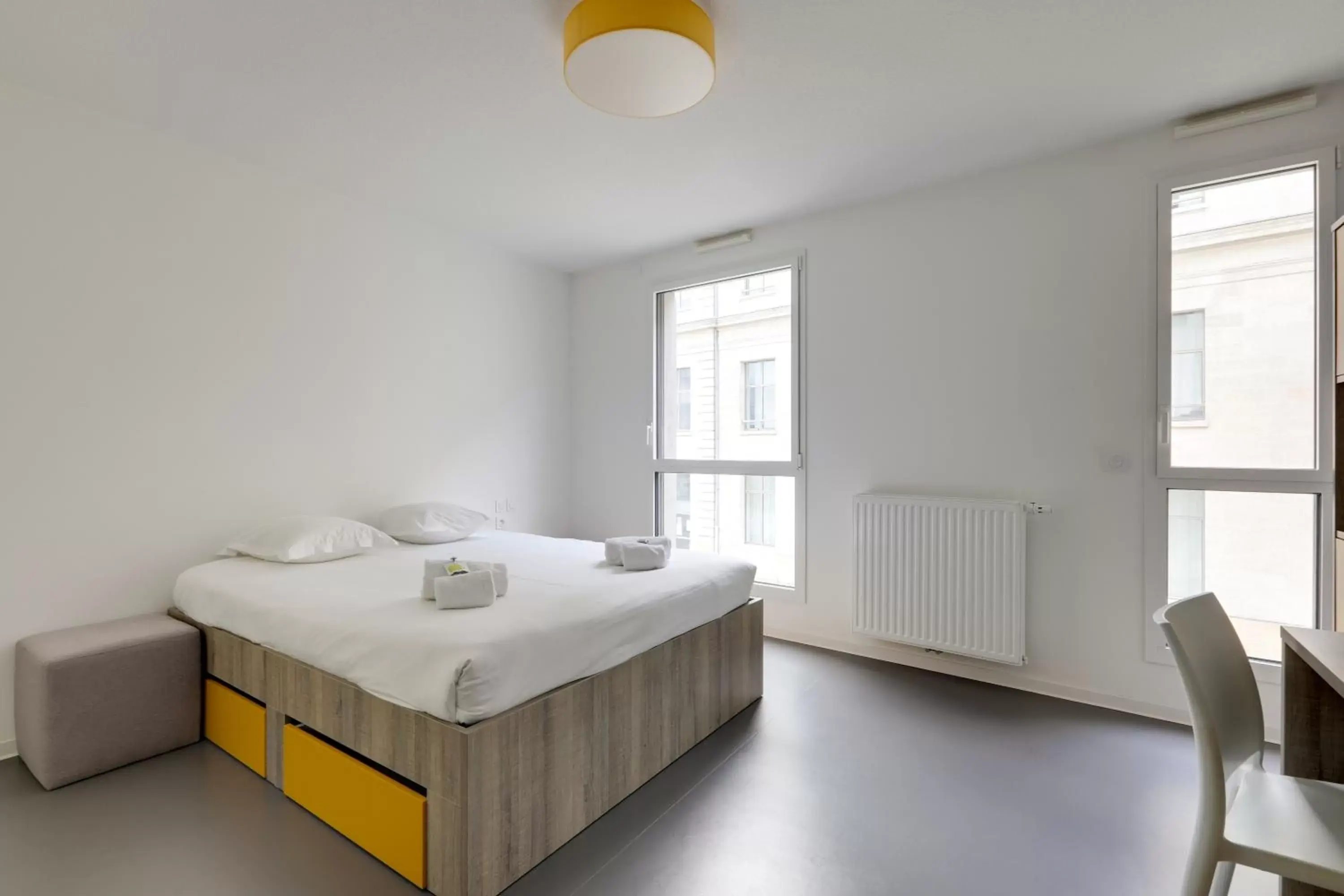Photo of the whole room, Bed in All Suites Bordeaux Marne – Gare Saint-Jean