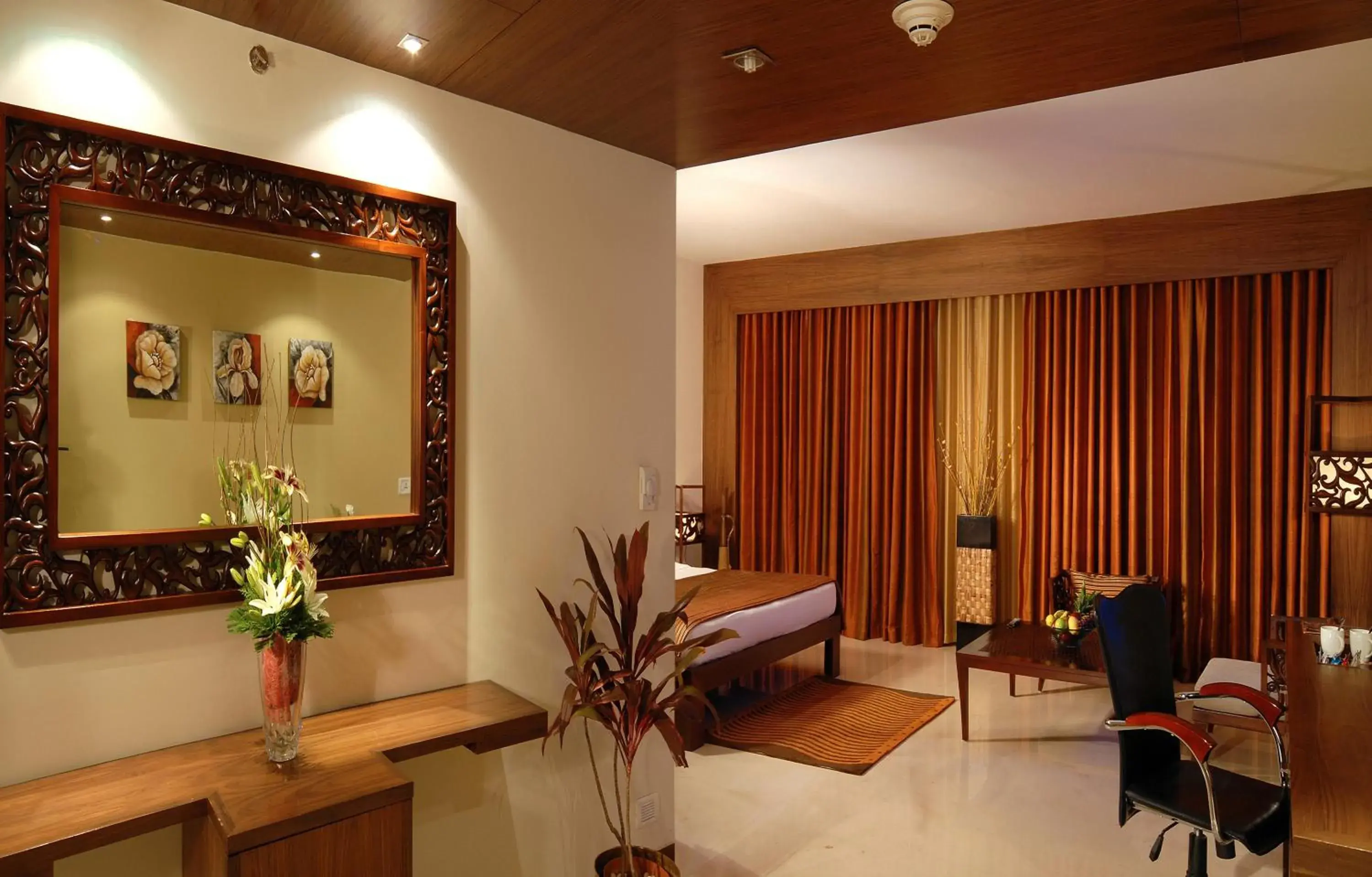 Bedroom, TV/Entertainment Center in The Manohar Hyderabad