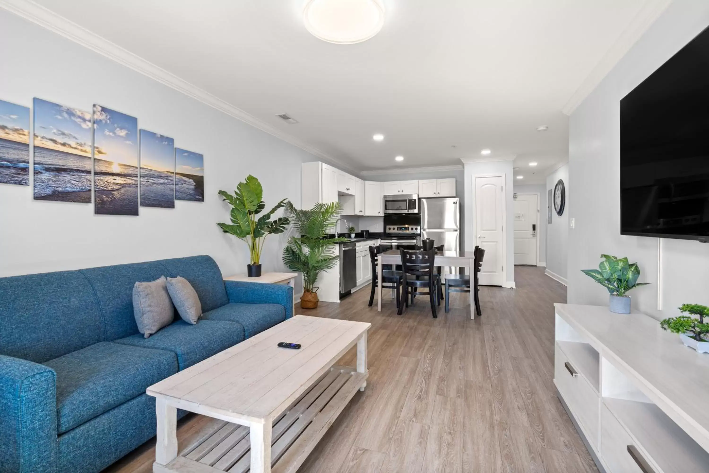 Living room, Seating Area in Ocean Escape Condos