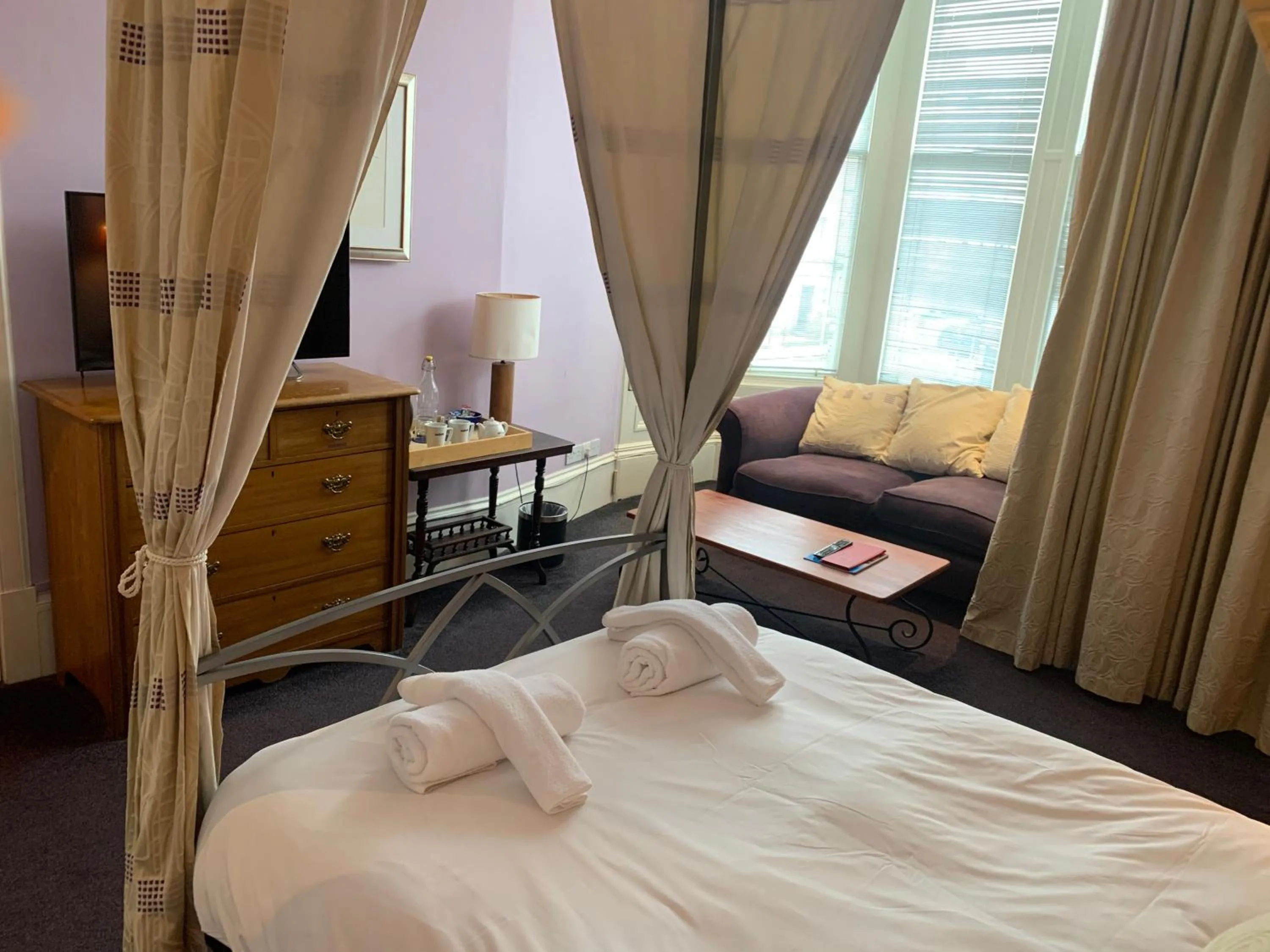 Bed in Southside Guest House