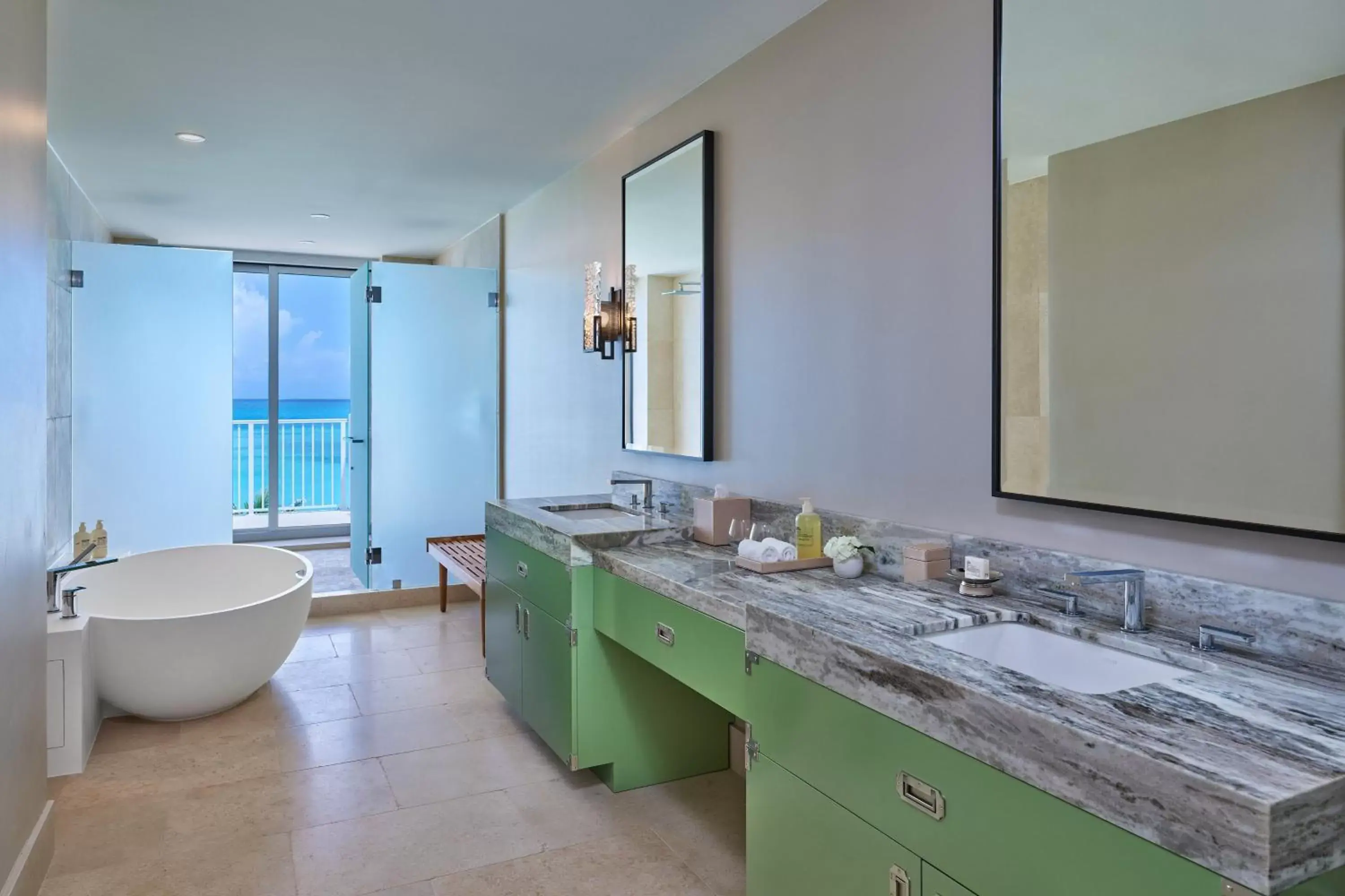 Bathroom in The St Regis Bermuda Resort