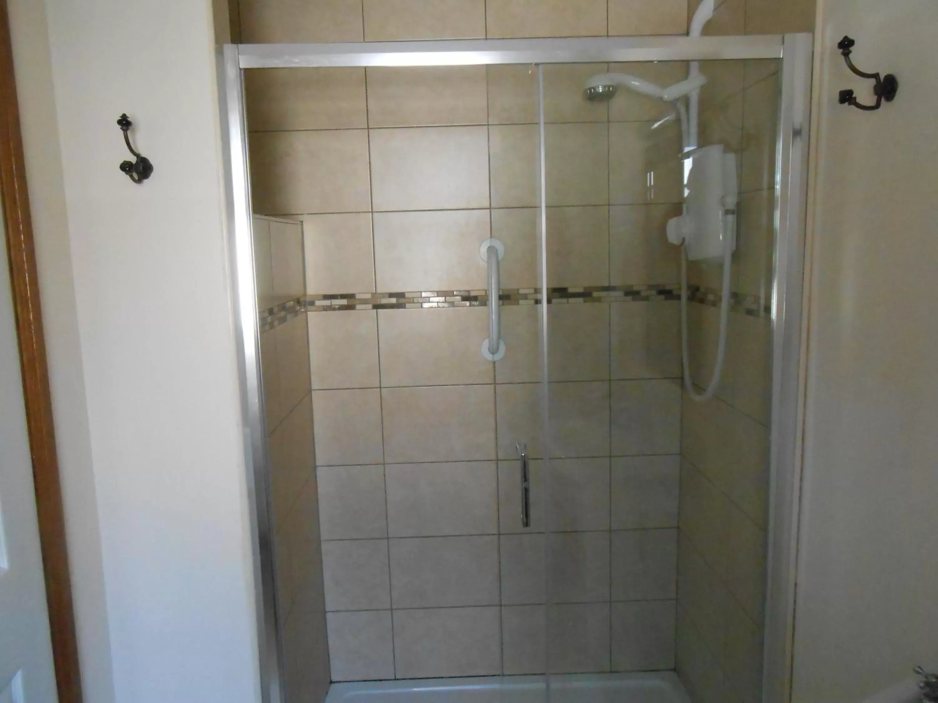 Shower, Bathroom in Birchdale House B&B