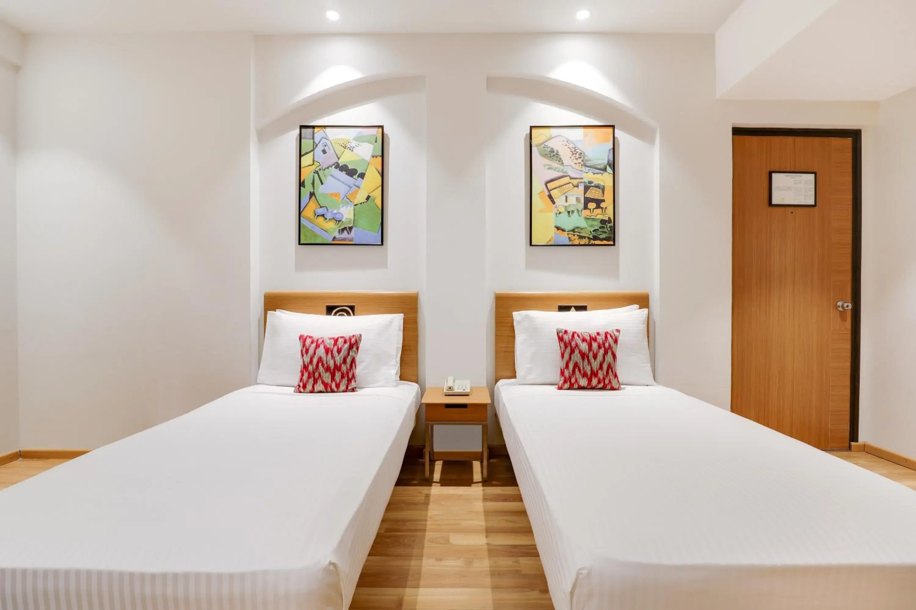Bed in Lemon Tree Hotel Chandigarh Bed in Lemon Tree Hotel Chandigarh