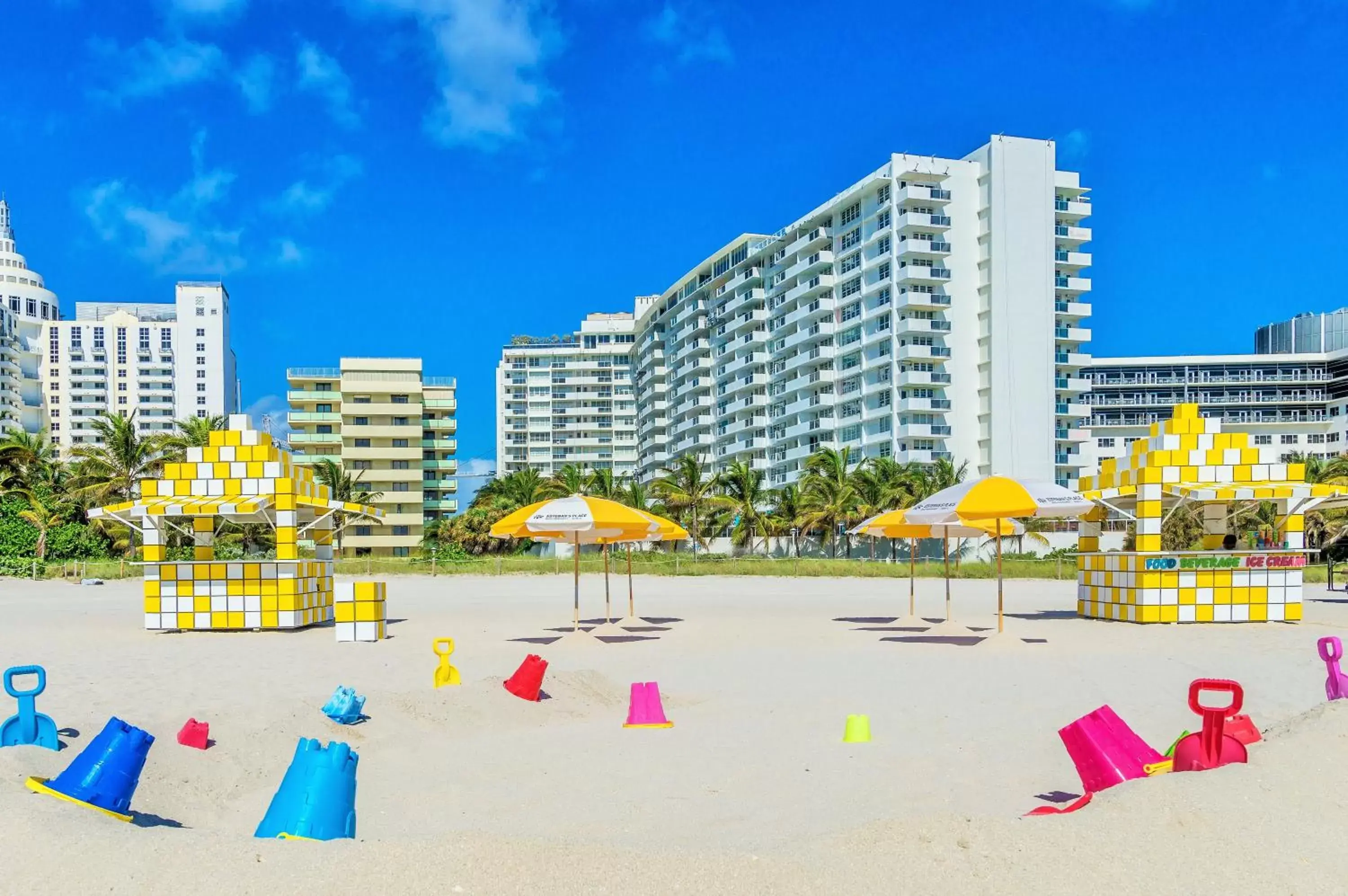 Beach in San Juan Hotel Miami Beach