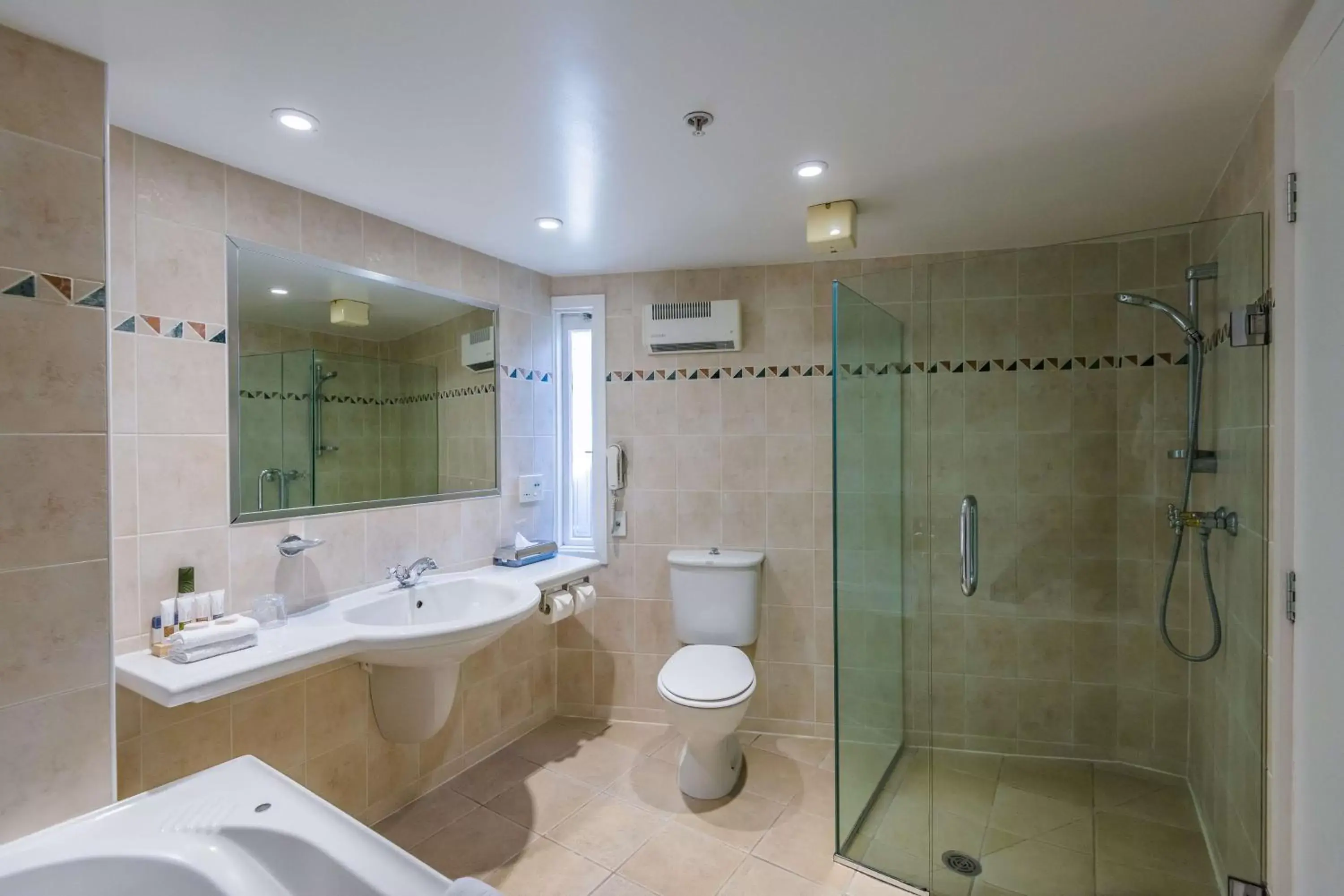 Bathroom in Chateau On The Park - Christchurch, A Doubletree By Hilton Bathroom in Chateau On The Park - Christchurch, A Doubletree By Hilton