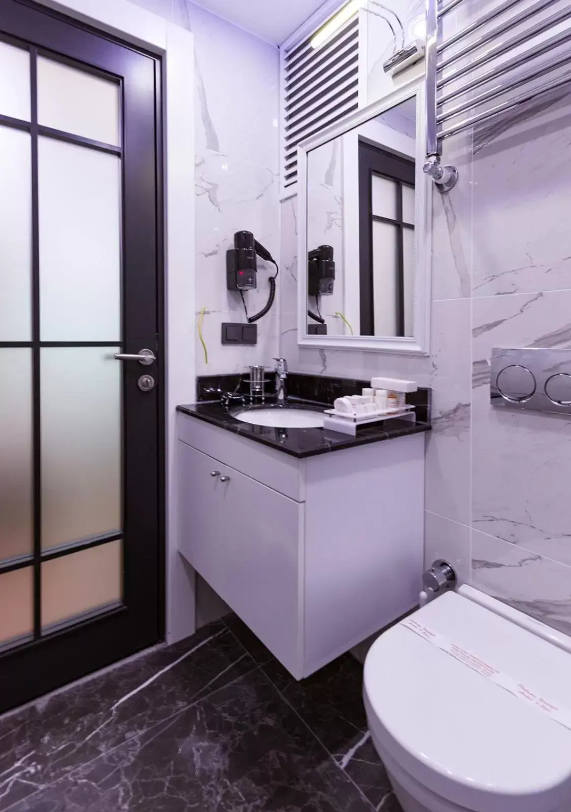 Toilet, Kitchen/Kitchenette in Antusa Design Hotel & Spa