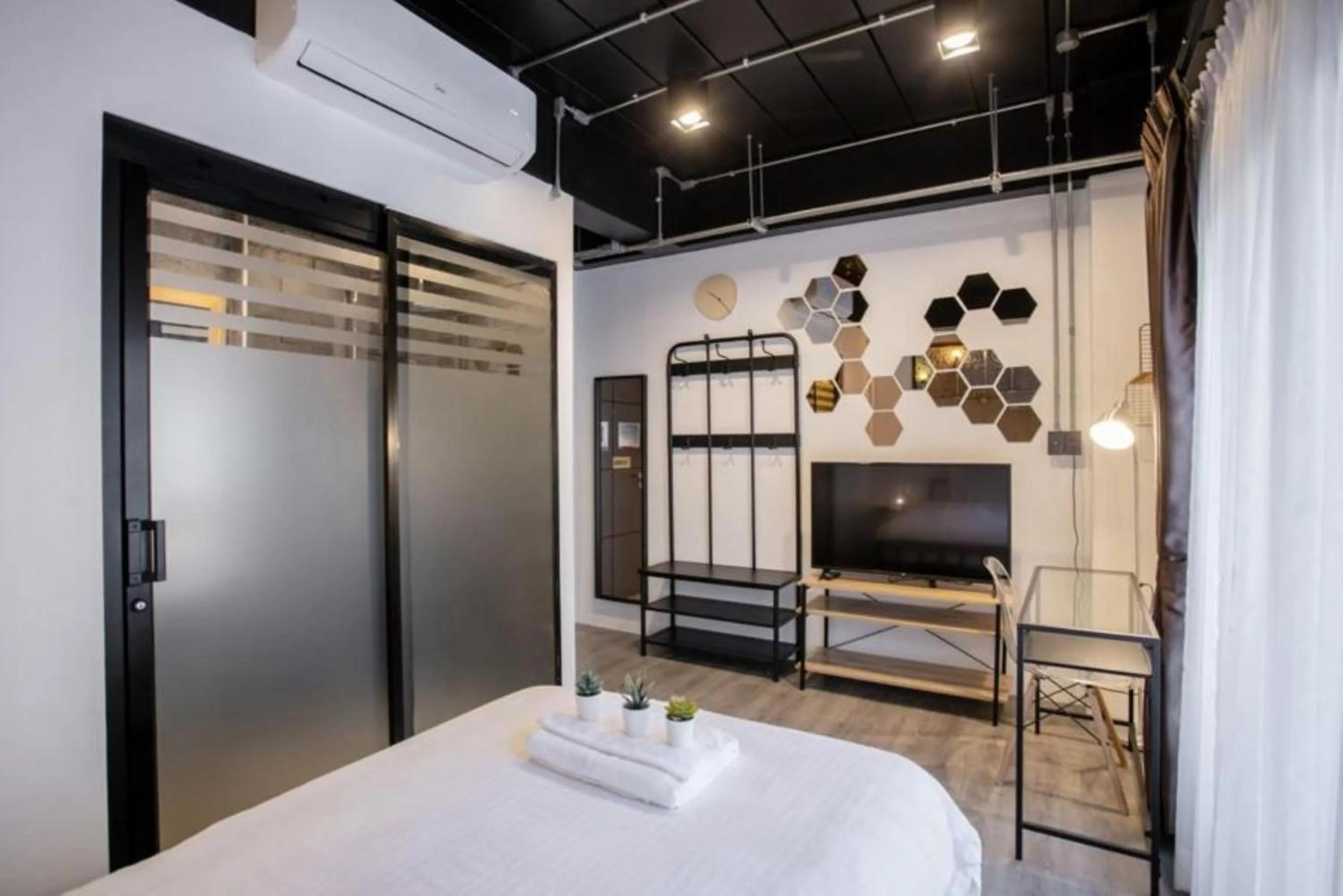 Bedroom, Bed in My Loft Hotel SHA