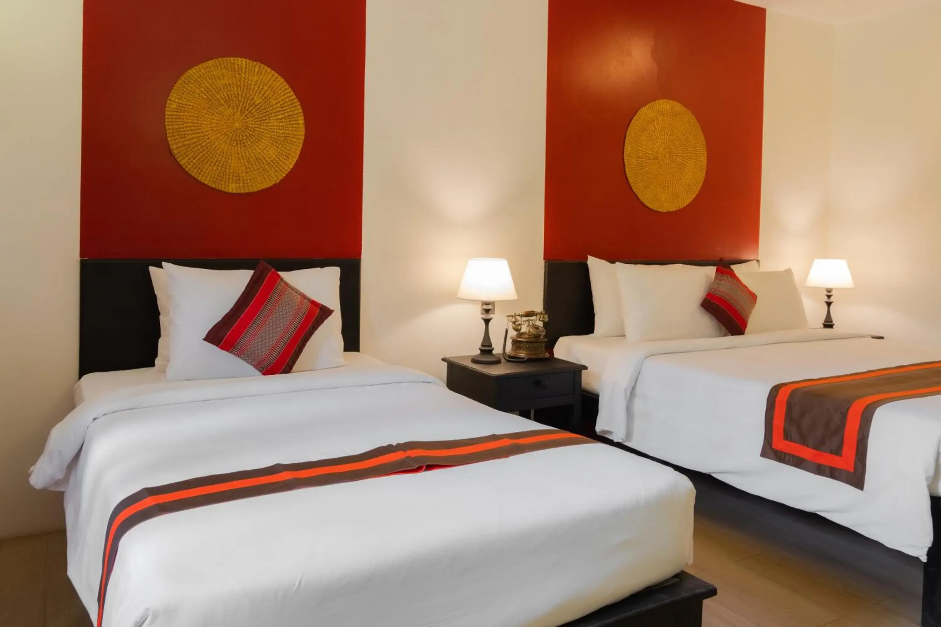 Bed in Pandora Suite D'Angkor Bed in Pandora Suite D'Angkor