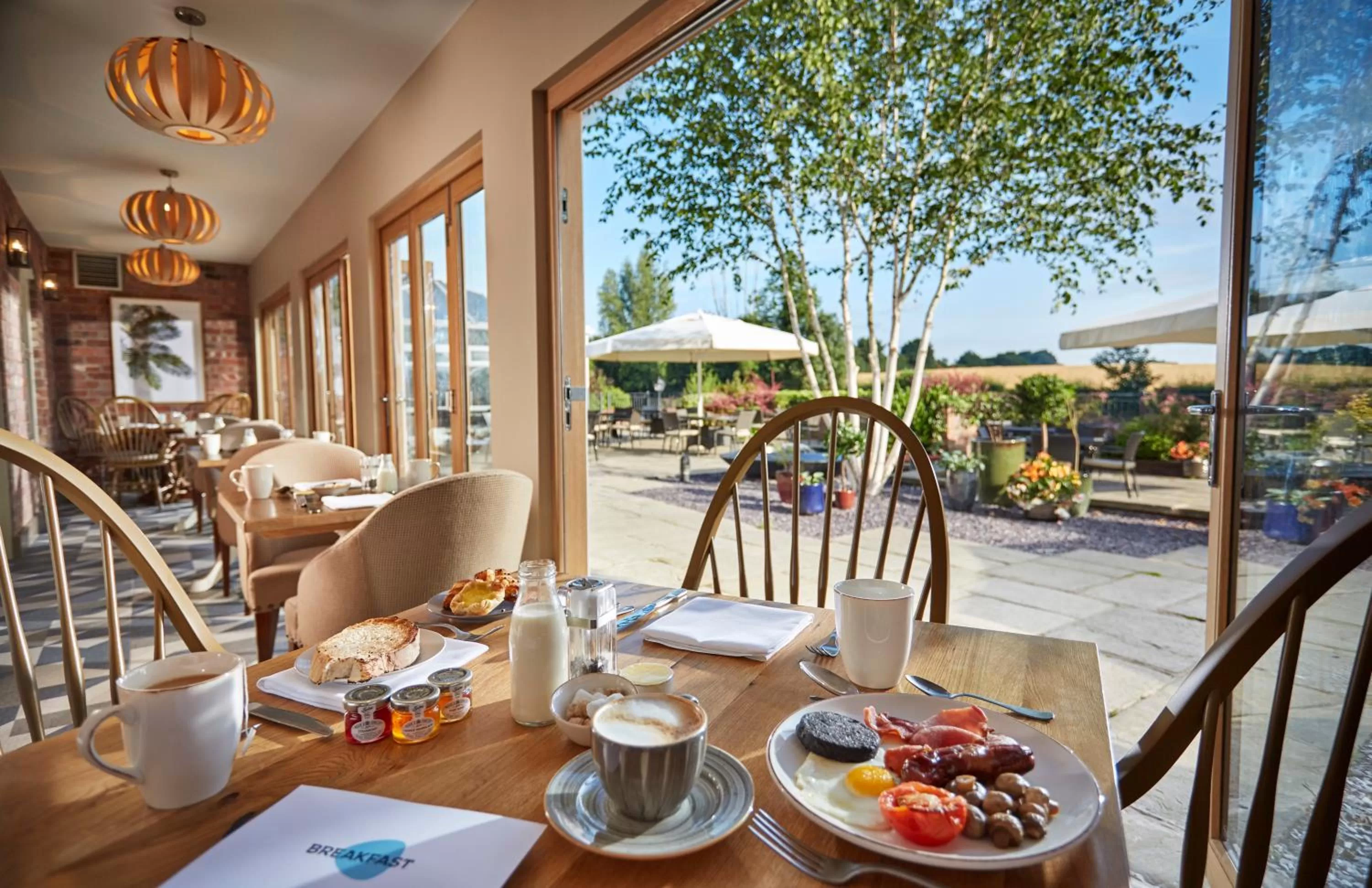 Breakfast in Lion Quays Resort