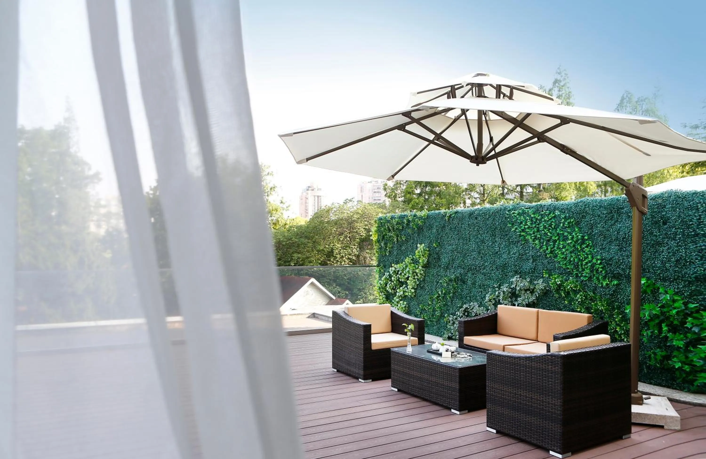 Balcony/Terrace in Hong Qiao State Guest House