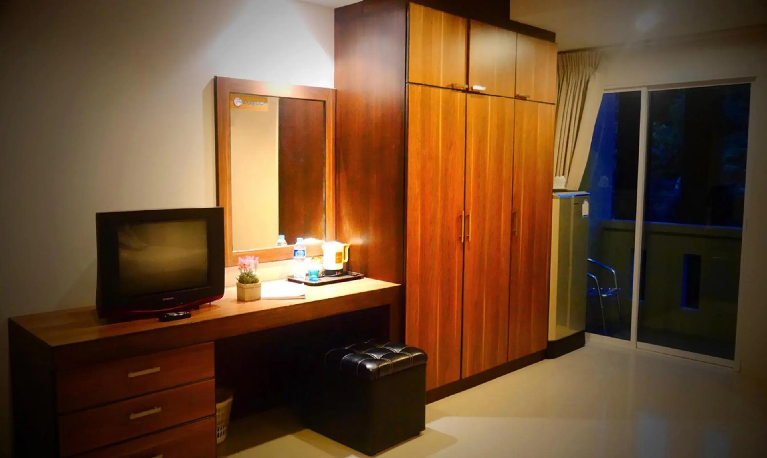 Photo of the whole room in Cool Residence Hotel Photo of the whole room in Cool Residence Hotel