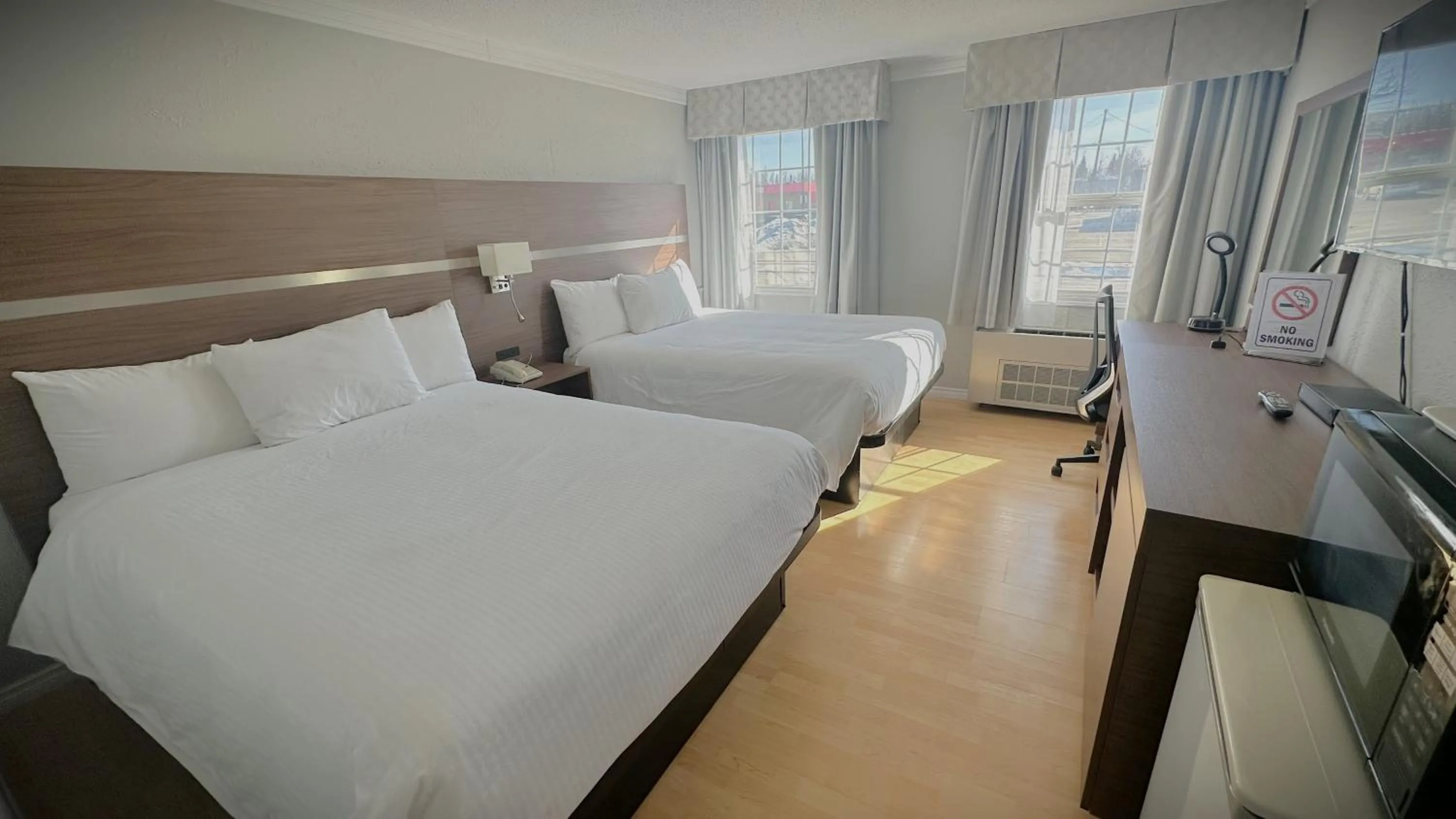 Bed in Baymont by Wyndham Edson