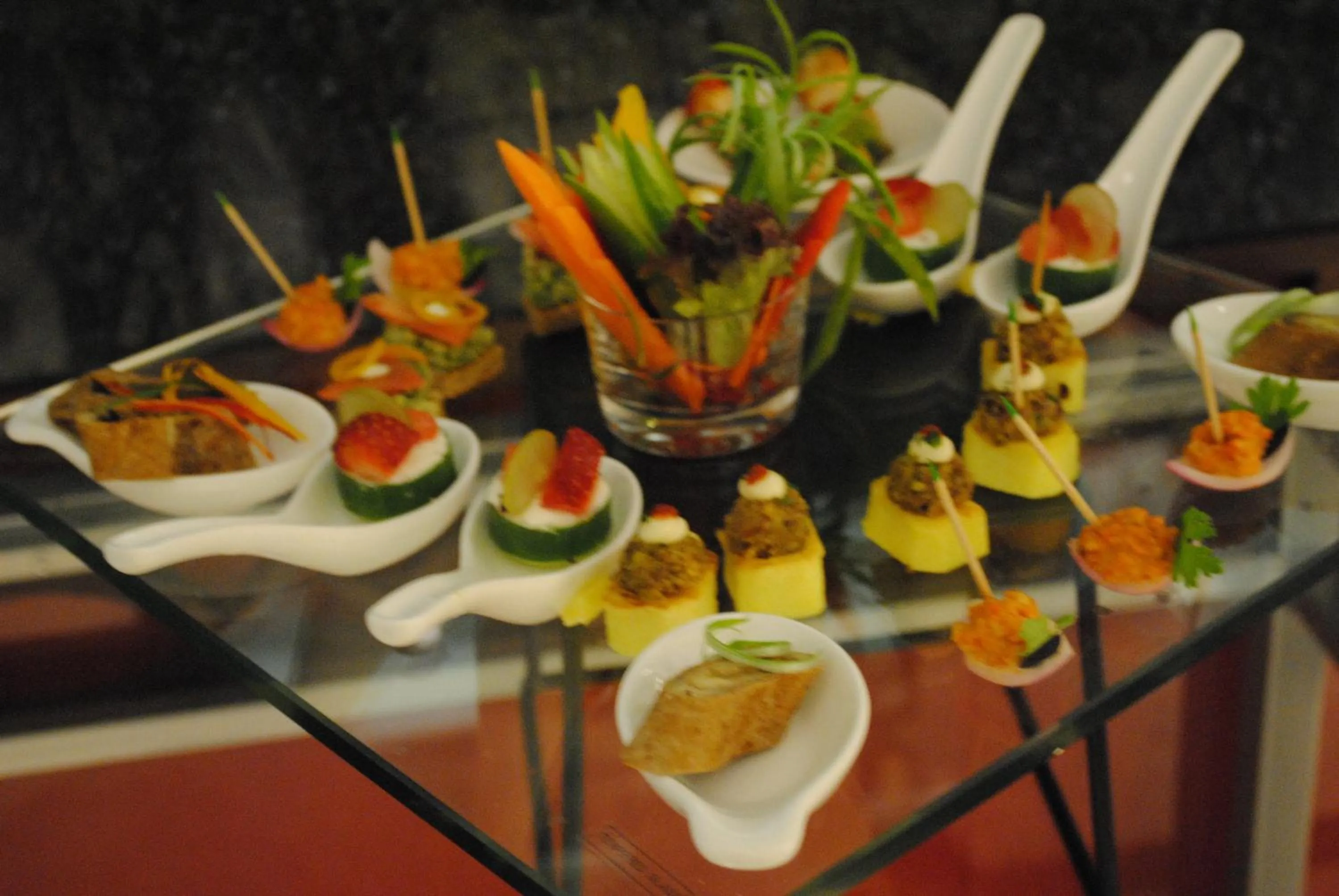 Food in Raviz Center Point Hotel